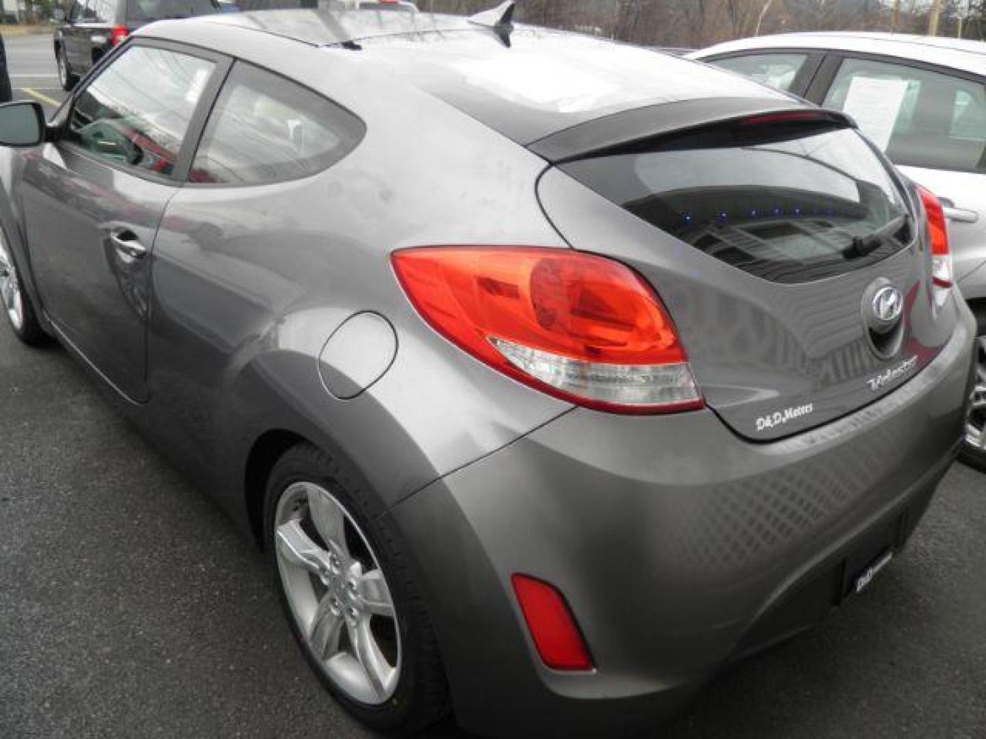 2012 Gray Hyundai Veloster Base (KMHTC6ADXCU) with an 1.6L I4 engine, AT transmission, located at 15520 McMullen Hwy SW, Belair, MD, 21502, (301) 729-3700, 39.581375, -78.846451 - Photo#4