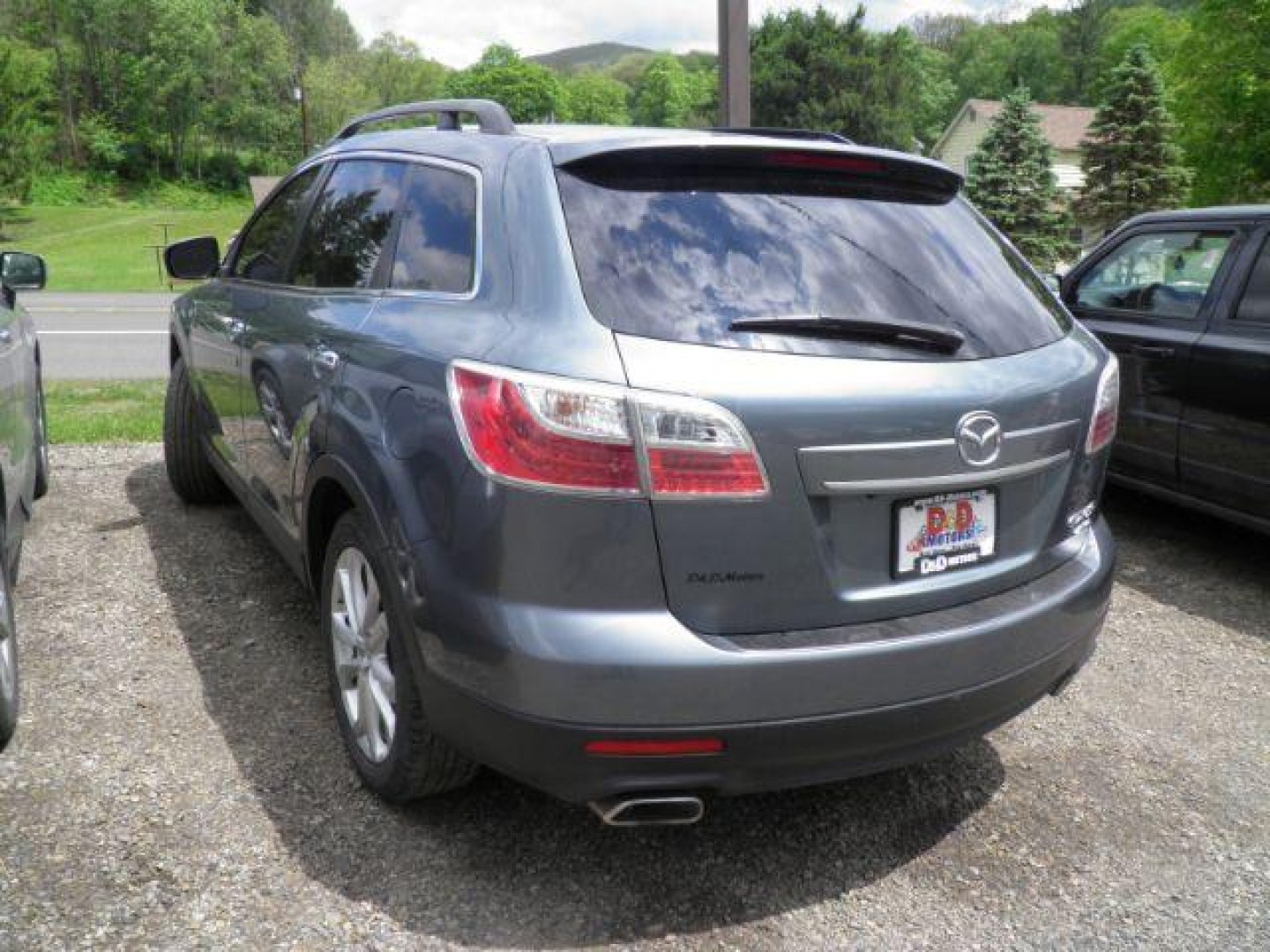 2012 GRAY Mazda CX-9 Grand Touring (JM3TB3DV8C0) with an 3.7L V6 engine, CVT transmission, located at 19521 New George's Creek Rd SW, Barton, MD, 21521, (301) 463-2404, 39.524323, -79.017906 - Photo#5
