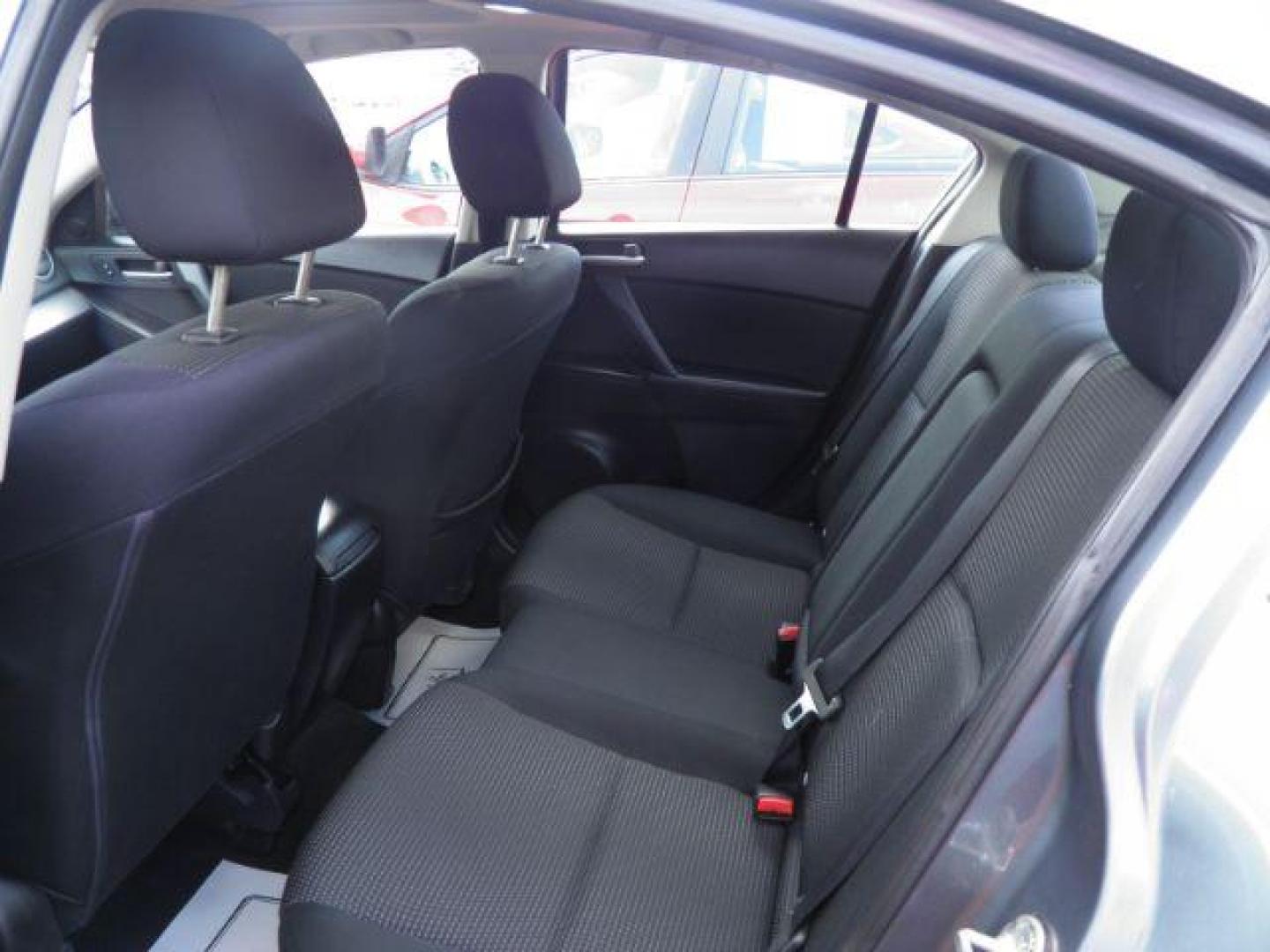 2012 Gray Mazda Mazda3 i Touring (JM1BL1V88C1) with an 2.4L I4 engine, located at 19521 New George's Creek Rd SW, Barton, MD, 21521, (301) 463-2404, 39.524323, -79.017906 - Photo#3