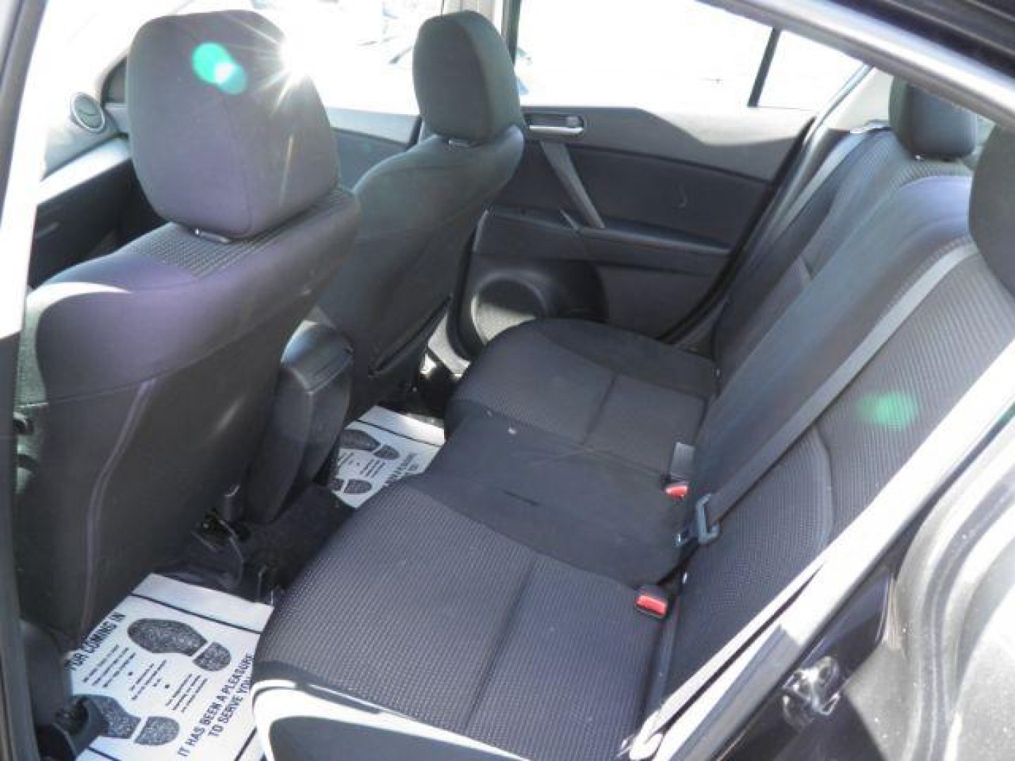 2012 BLACK Mazda Mazda3 i Sport (JM1BL1UG7C1) with an 2.4L L4 engine, AT transmission, located at 15520 McMullen Hwy SW, Belair, MD, 21502, (301) 729-3700, 39.581375, -78.846451- Photo#3