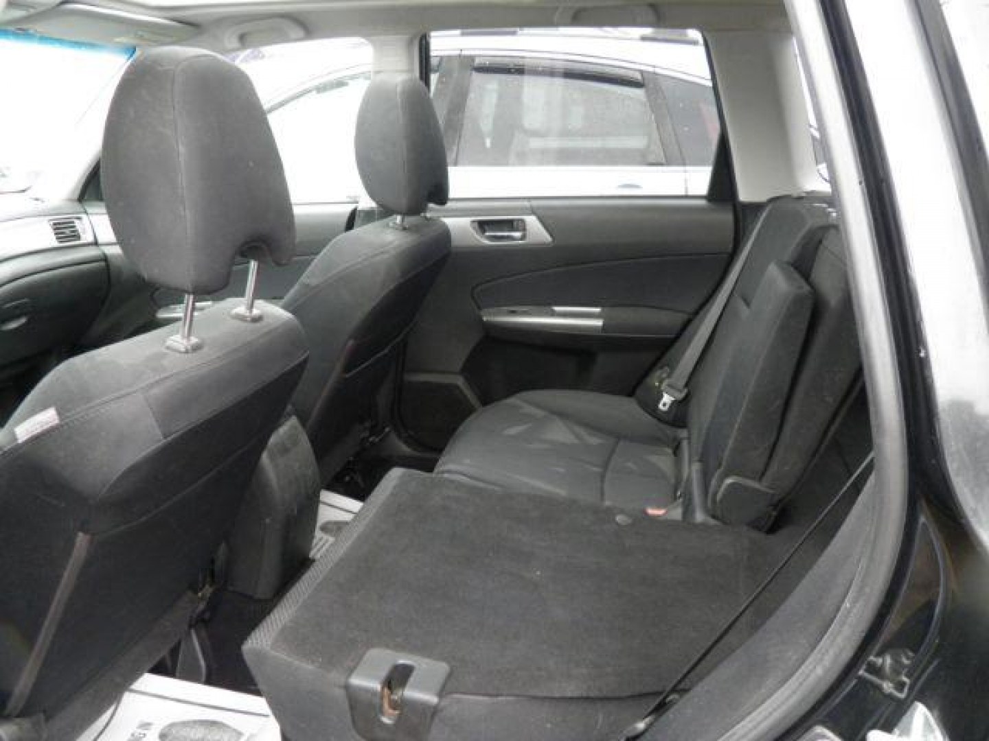 2012 BLACK Subaru Forester 2.5X Premium (JF2SHBDC1CH) with an 2.5 L4 engine, CVT transmission, located at 19521 New George's Creek Rd SW, Barton, MD, 21521, (301) 463-2404, 39.524323, -79.017906- Photo#3