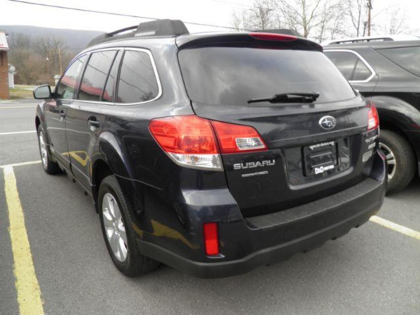2012 Blue Subaru Outback 2.5i Premium (4S4BRBCC1C3) with an 2.5L H4 engine, AT transmission, located at 15520 McMullen Hwy SW, Belair, MD, 21502, (301) 729-3700, 39.581375, -78.846451 - Photo#5