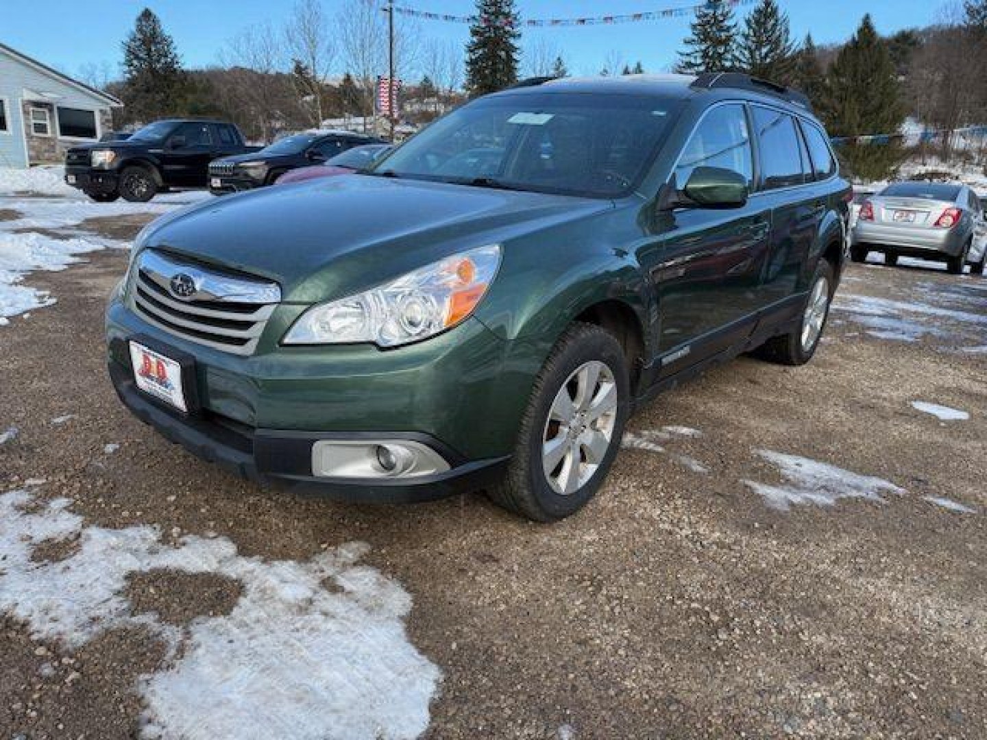 2012 GREEN Subaru Outback 2.5i Premium (4S4BRBCC9C3) with an 2.5 L4 engine, CVT transmission, located at 15520 McMullen Hwy SW, Belair, MD, 21502, (301) 729-3700, 39.581375, -78.846451 - Photo#0