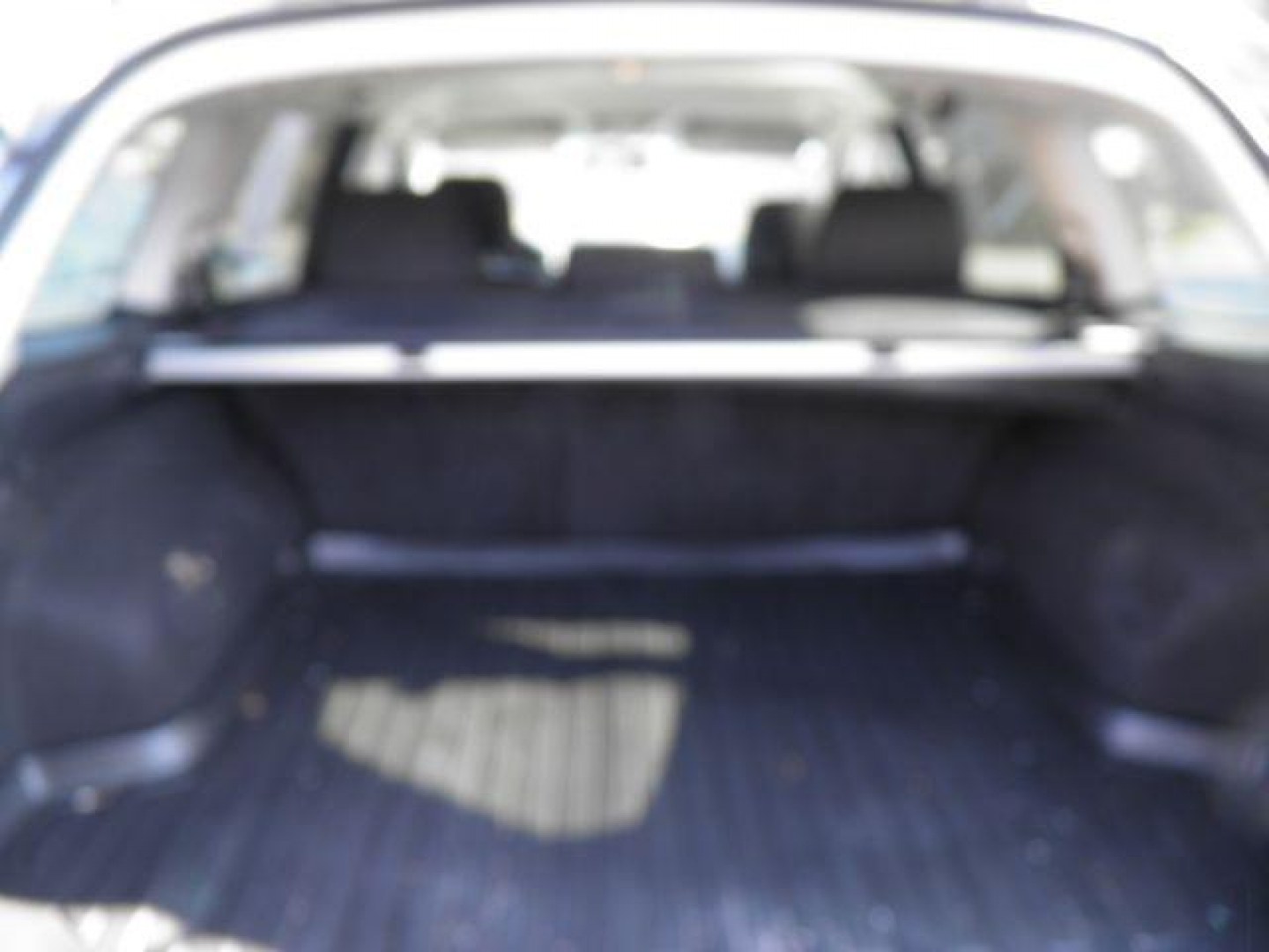 2012 SILVER Subaru Outback 2.5i Premium (4S4BRBFC3C3) with an 2.5 L4 engine, CVT transmission, located at 19521 New George's Creek Rd SW, Barton, MD, 21521, (301) 463-2404, 39.524323, -79.017906 - Photo#4