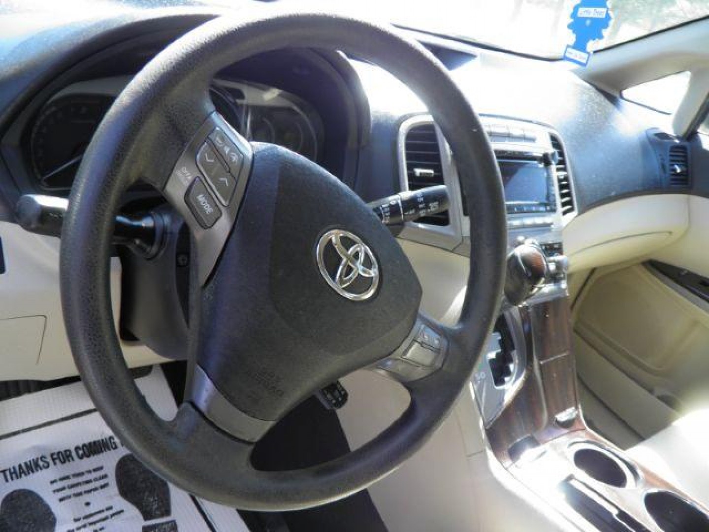 2012 GOLD Toyota Venza LE | XLE (4T3BA3BB7CU) with an 2.7 L4 engine, CVT transmission, located at 19521 New George's Creek Rd SW, Barton, MD, 21521, (301) 463-2404, 39.524323, -79.017906- Photo#2