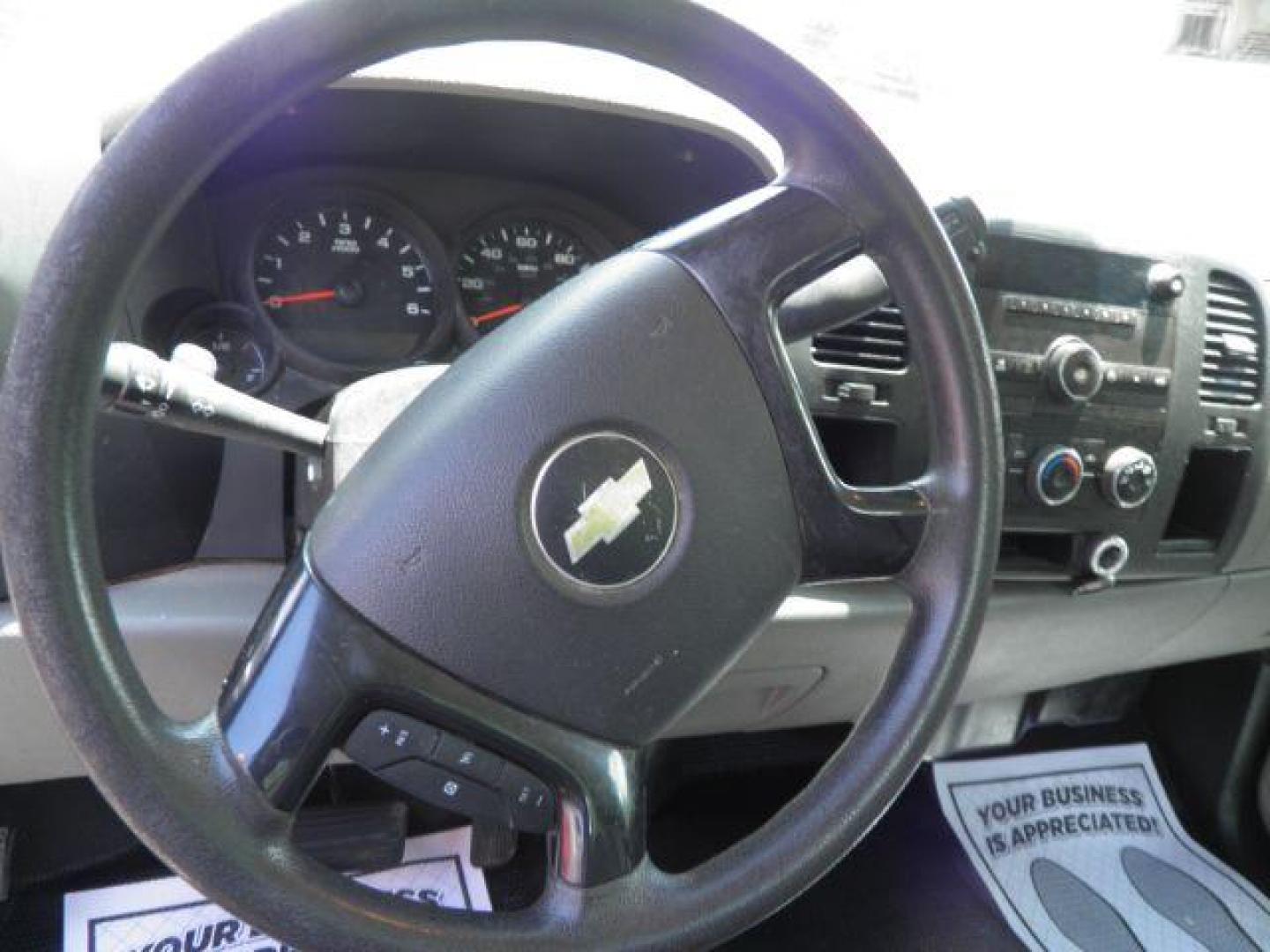 2013 White Chevrolet Silverado 1500 Work Truck 2WD (1GCNCPEX0DZ) with an 4.3L V6 engine, AT transmission, located at 15520 McMullen Hwy SW, Belair, MD, 21502, (301) 729-3700, 39.581375, -78.846451- Photo#2