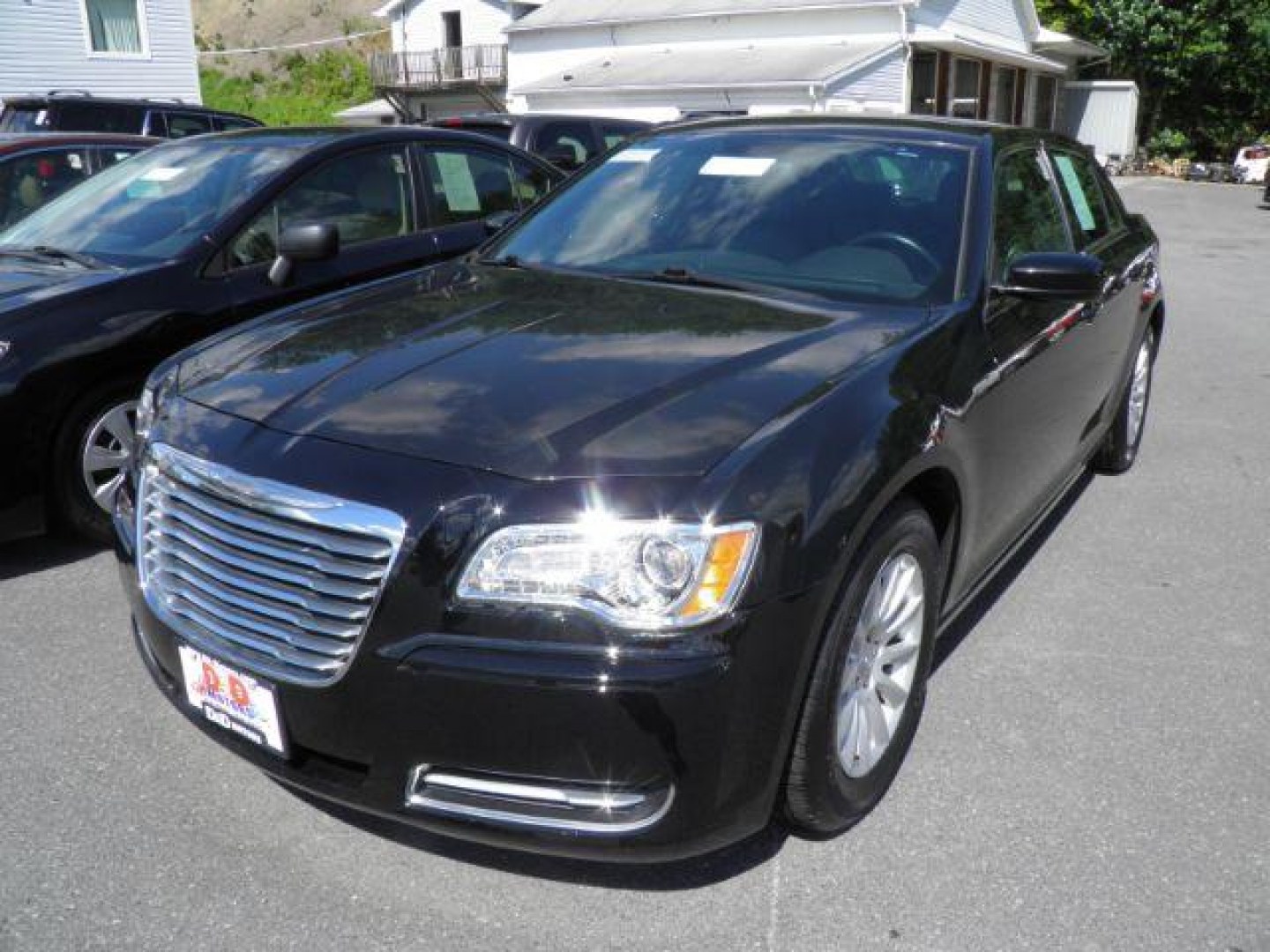 2013 BLACK Chrysler 300 Base (2C3CCAAGXDH) with an 3.6L V6 engine, AT transmission, located at 15520 McMullen Hwy SW, Belair, MD, 21502, (301) 729-3700, 39.581375, -78.846451- Photo#0