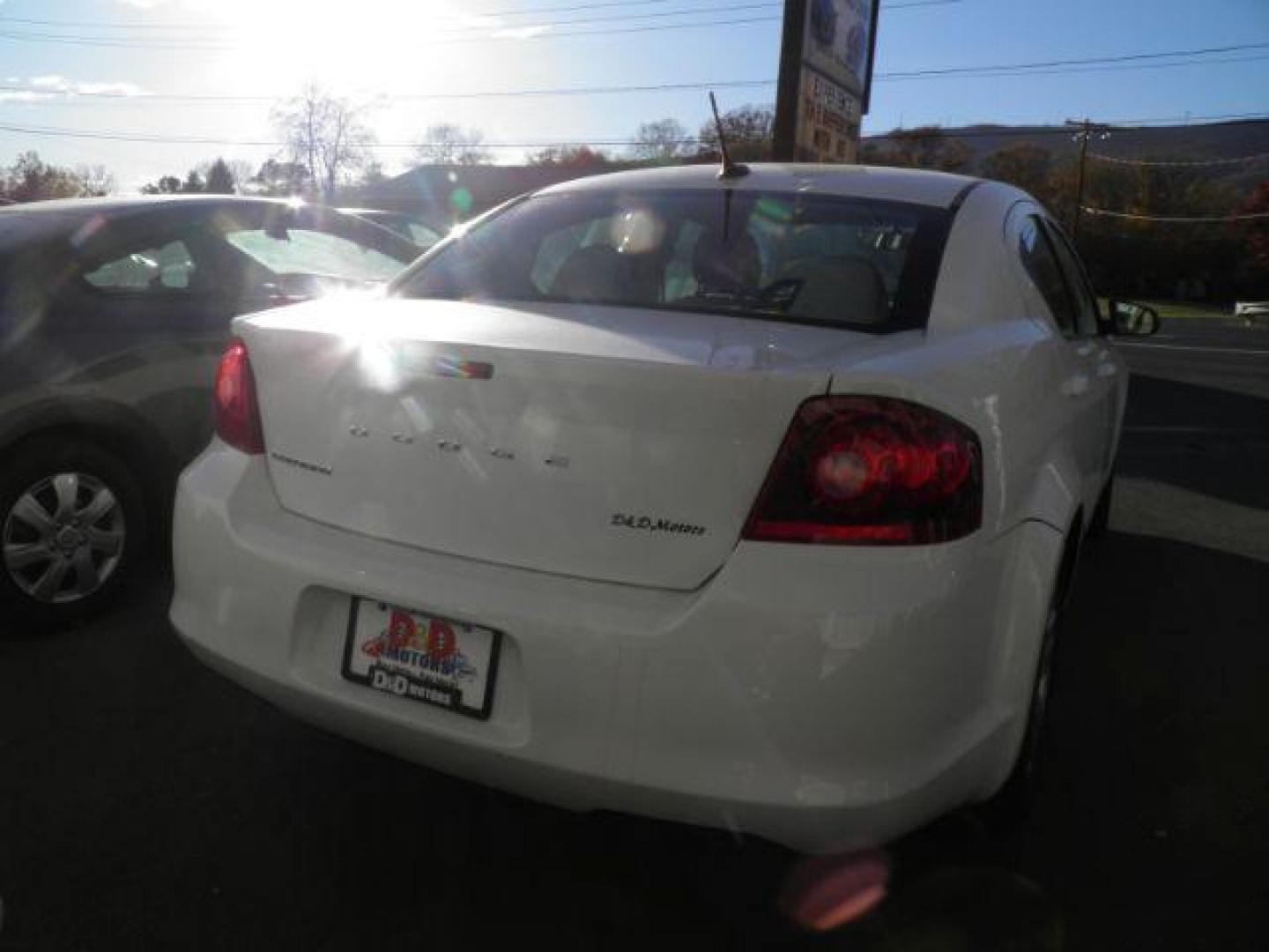 2013 WHITE Dodge Avenger Base (1C3CDZAB7DN) with an 4 engine, AT transmission, located at 15520 McMullen Hwy SW, Belair, MD, 21502, (301) 729-3700, 39.581375, -78.846451 - Photo#4