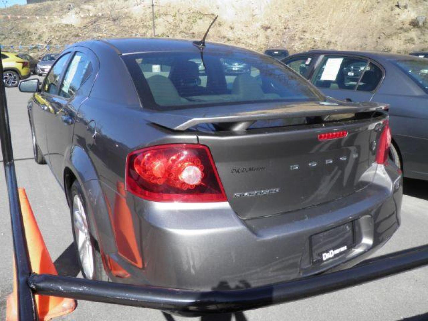 2013 SILVER /Black Cloth Interior Dodge Avenger SXT (1C3CDZCB0DN) with an 2.4L L4 engine, AT transmission, located at 15520 McMullen Hwy SW, Belair, MD, 21502, (301) 729-3700, 39.581375, -78.846451 - Photo#4