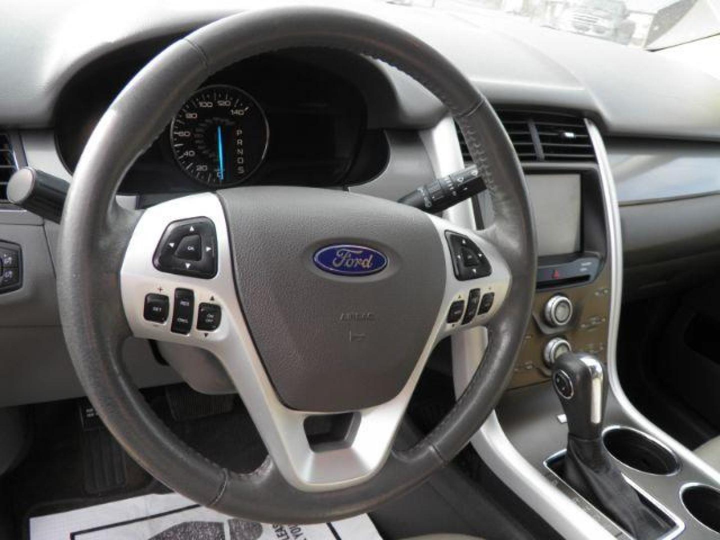 2013 RED FORD EDGE SEL FWD (2FMDK3JC7DB) with an 3.5L V6 engine, AT transmission, located at 15520 McMullen Hwy SW, Belair, MD, 21502, (301) 729-3700, 39.581375, -78.846451 - Photo#2