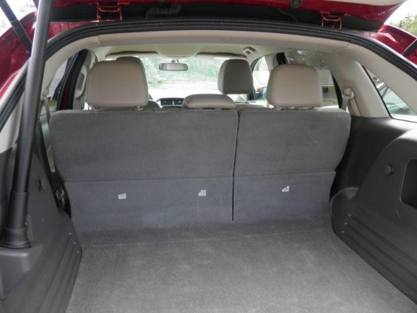 2013 RED Ford Edge SEL (2FMDK4JC6DB) with an 3.5L V6 engine, AT transmission, located at 19521 New George's Creek Rd SW, Barton, MD, 21521, (301) 463-2404, 39.524323, -79.017906- Photo#4
