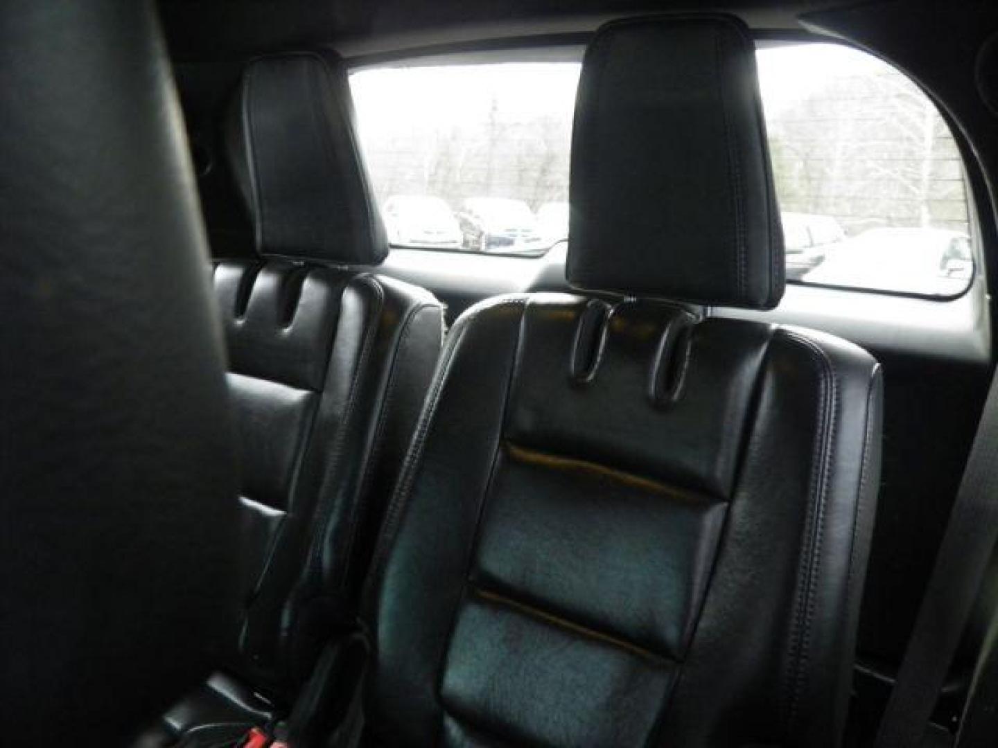 2013 Silver Ford Explorer Limited (1FM5K8F88DG) with an 3.5L V6 engine, AT transmission, located at 15520 McMullen Hwy SW, Belair, MD, 21502, (301) 729-3700, 39.581375, -78.846451 - Photo#4