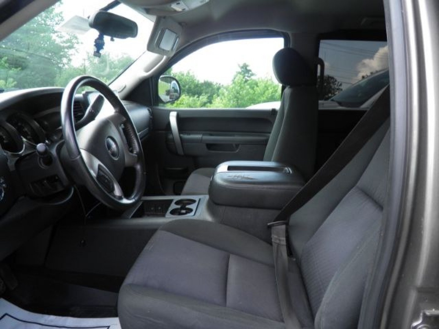 2013 Brown GMC Sierra 1500 SLE (3GTP2VE77DG) with an 5.3L V8 engine, AT transmission, located at 15520 McMullen Hwy SW, Belair, MD, 21502, (301) 729-3700, 39.581375, -78.846451- Photo#1