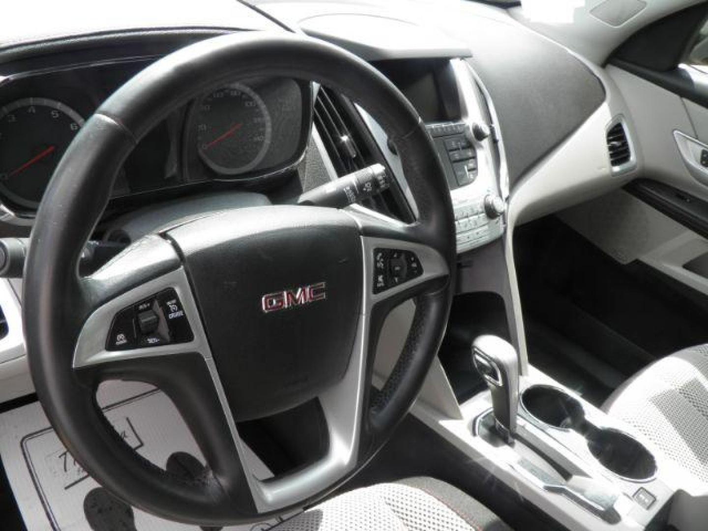 2013 Green GMC Terrain SLE-2 (2GKFLTE38D6) with an 3.6L V6 engine, AT transmission, located at 19521 New George's Creek Rd SW, Barton, MD, 21521, (301) 463-2404, 39.524323, -79.017906 - Photo#2