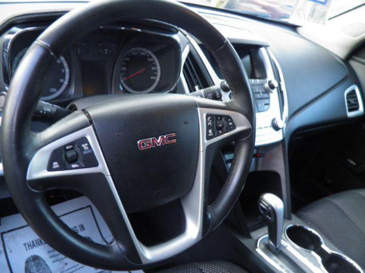 2013 Gray GMC Terrain SLE-2 (2GKFLTEK3D6) with an 2.4L I4 engine, AT transmission, located at 15520 McMullen Hwy SW, Belair, MD, 21502, (301) 729-3700, 39.581375, -78.846451 - Photo#2