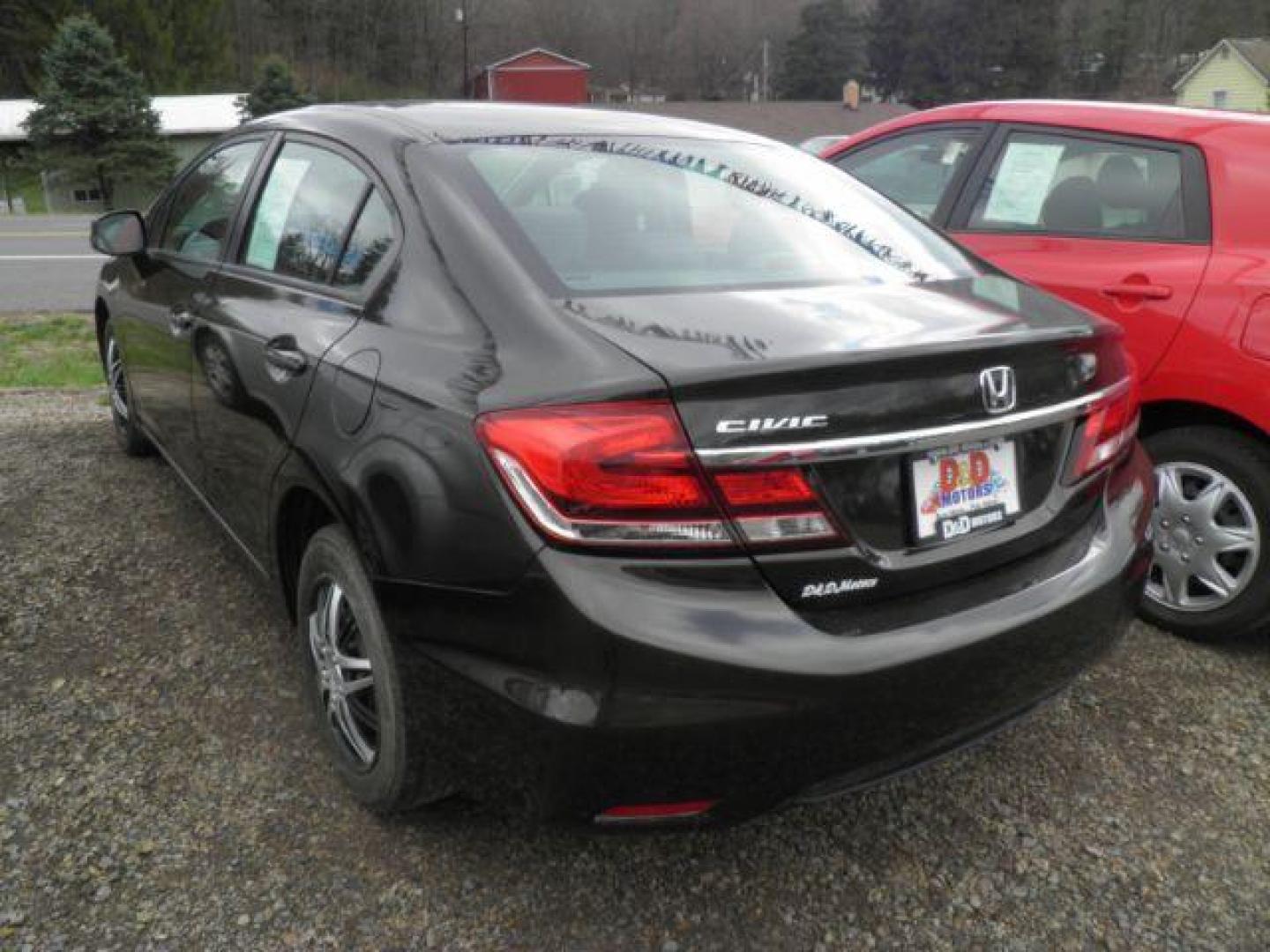 2013 Black Honda Civic LX (19XFB2F5XDE) with an 1.8L I4 engine, AT transmission, located at 19521 New George's Creek Rd SW, Barton, MD, 21521, (301) 463-2404, 39.524323, -79.017906 - Photo#4