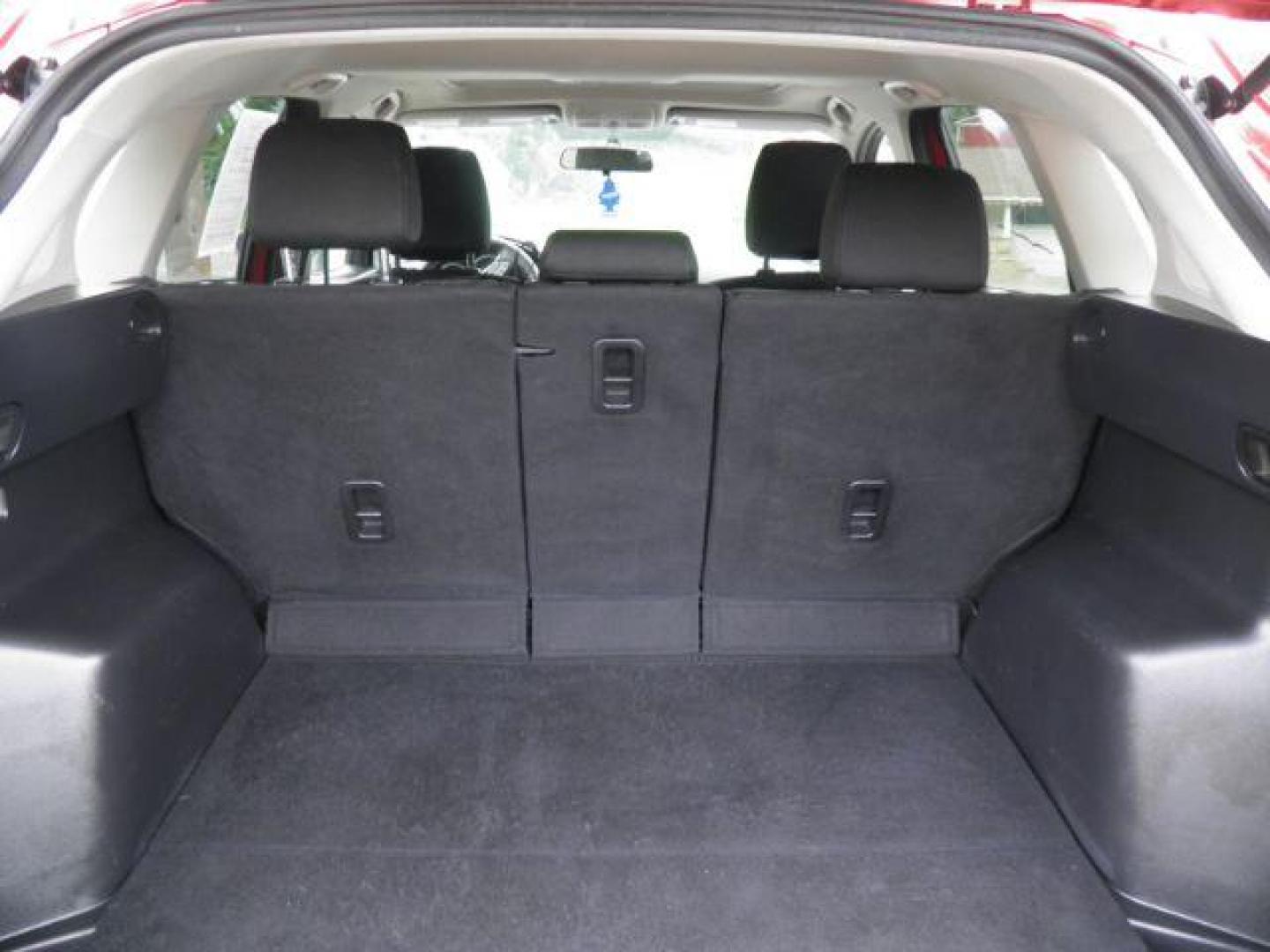 2013 Red Mazda CX-5 Touring (JM3KE4CE4D0) with an 2.4L I4 engine, located at 19521 New George's Creek Rd SW, Barton, MD, 21521, (301) 463-2404, 39.524323, -79.017906 - Photo#4