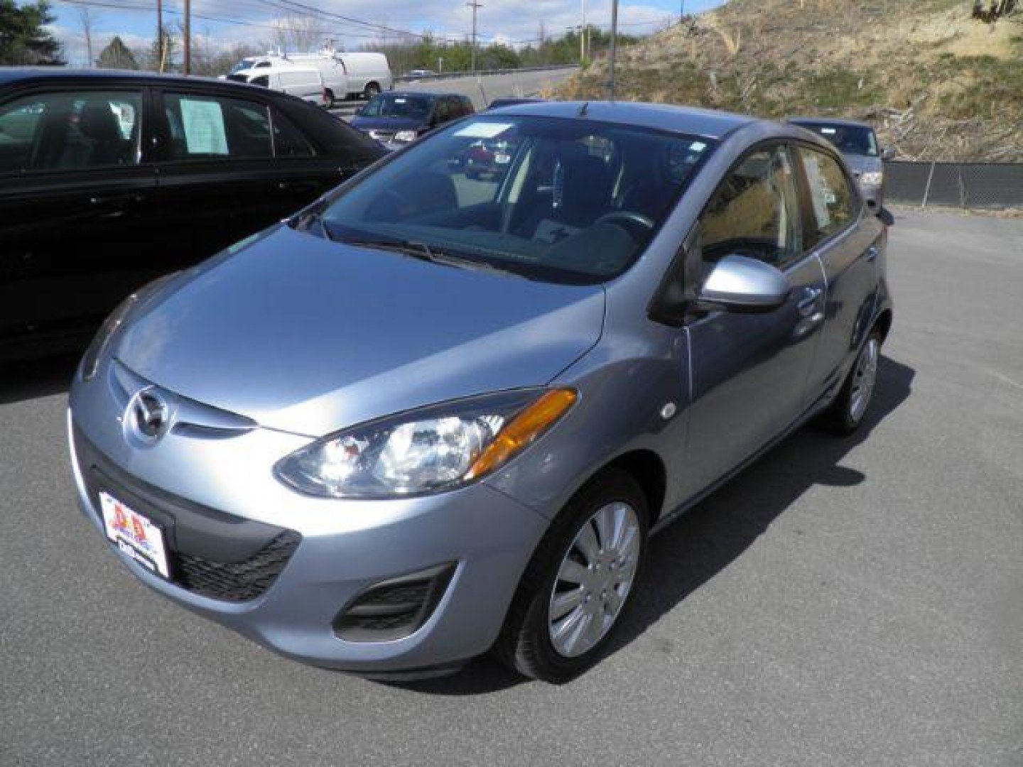 2013 BLUE Mazda Mazda2 Sport (JM1DE1KY8D0) with an 1.5L L4 engine, located at 15520 McMullen Hwy SW, Belair, MD, 21502, (301) 729-3700, 39.581375, -78.846451 - Photo#0