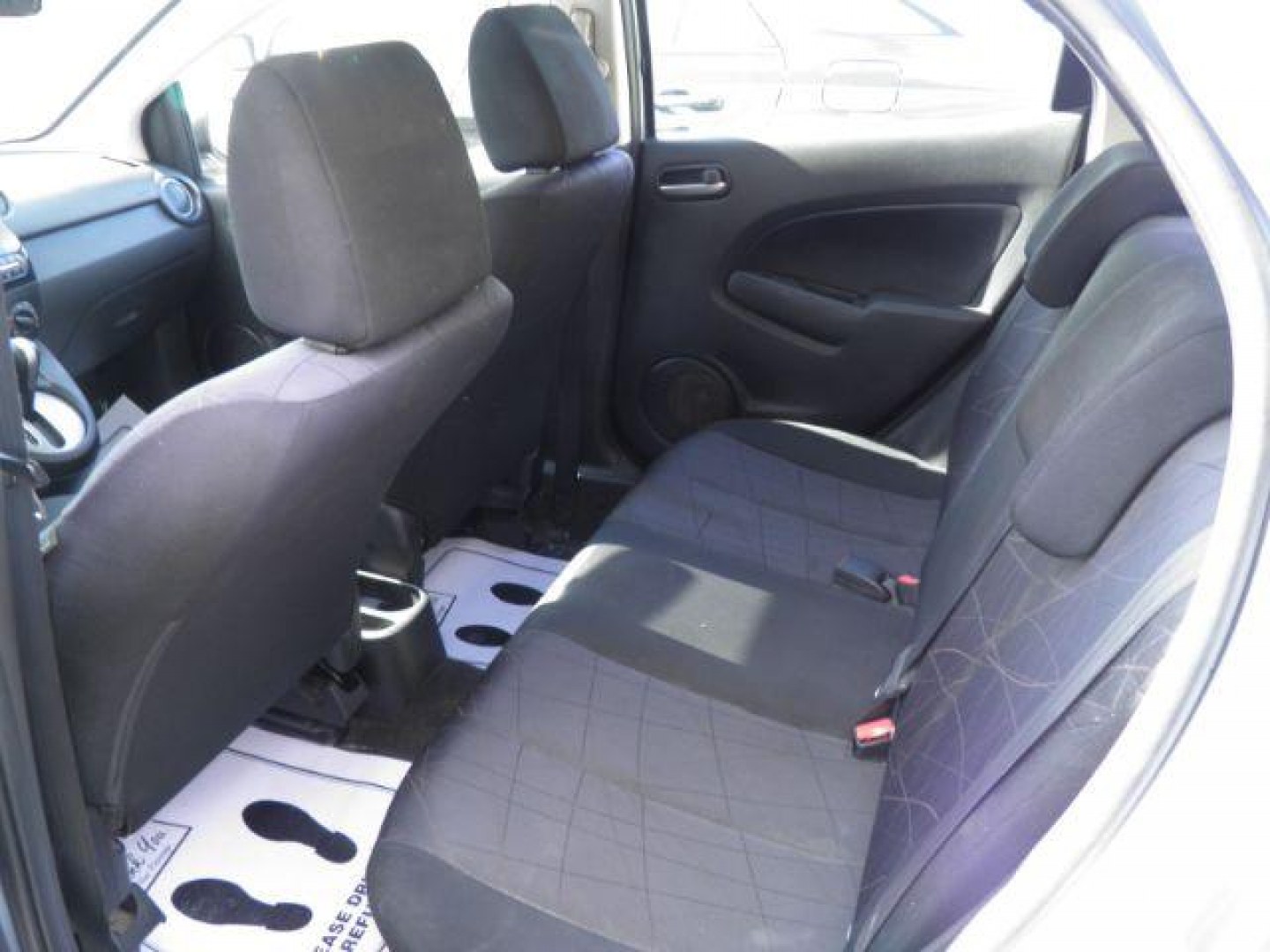 2013 BLUE Mazda Mazda2 Sport (JM1DE1KY8D0) with an 1.5L L4 engine, located at 15520 McMullen Hwy SW, Belair, MD, 21502, (301) 729-3700, 39.581375, -78.846451 - Photo#3