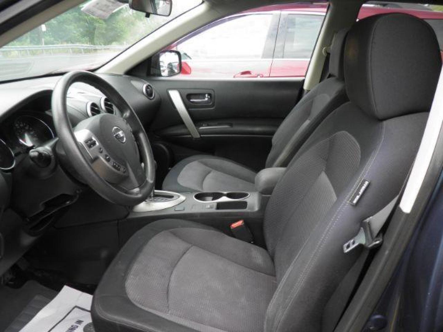 2013 GRAY Nissan Rogue SV AWD (JN8AS5MV5DW) with an 2.5 L4 engine, CVT transmission, located at 15520 McMullen Hwy SW, Belair, MD, 21502, (301) 729-3700, 39.581375, -78.846451 - Photo#1