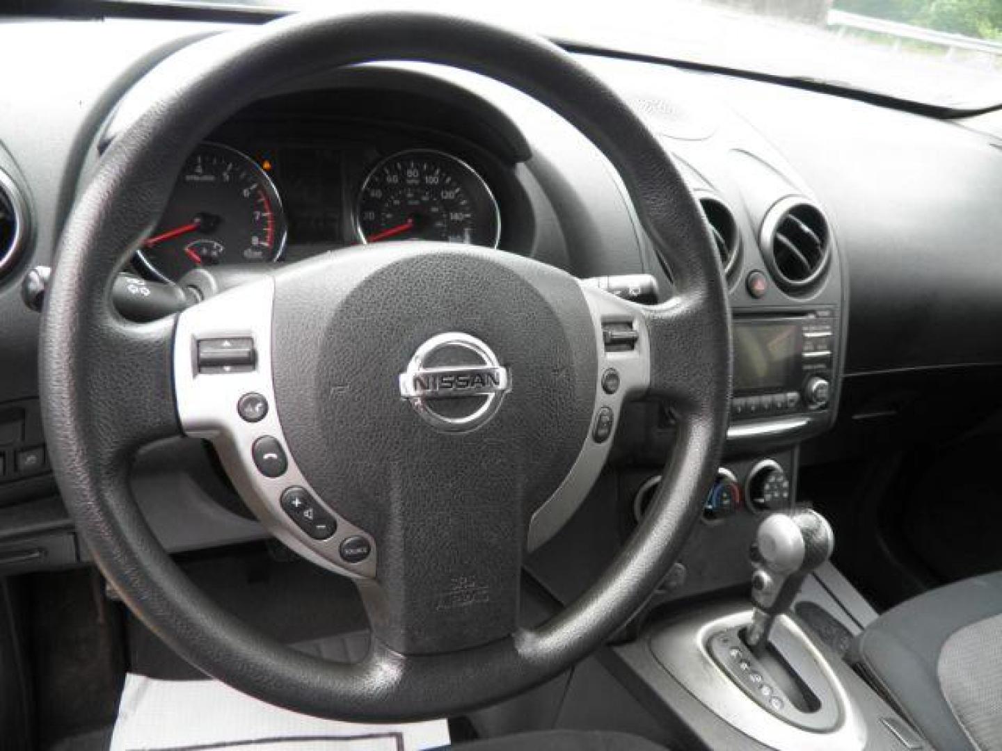 2013 GRAY Nissan Rogue SV AWD (JN8AS5MV5DW) with an 2.5 L4 engine, CVT transmission, located at 15520 McMullen Hwy SW, Belair, MD, 21502, (301) 729-3700, 39.581375, -78.846451 - Photo#2