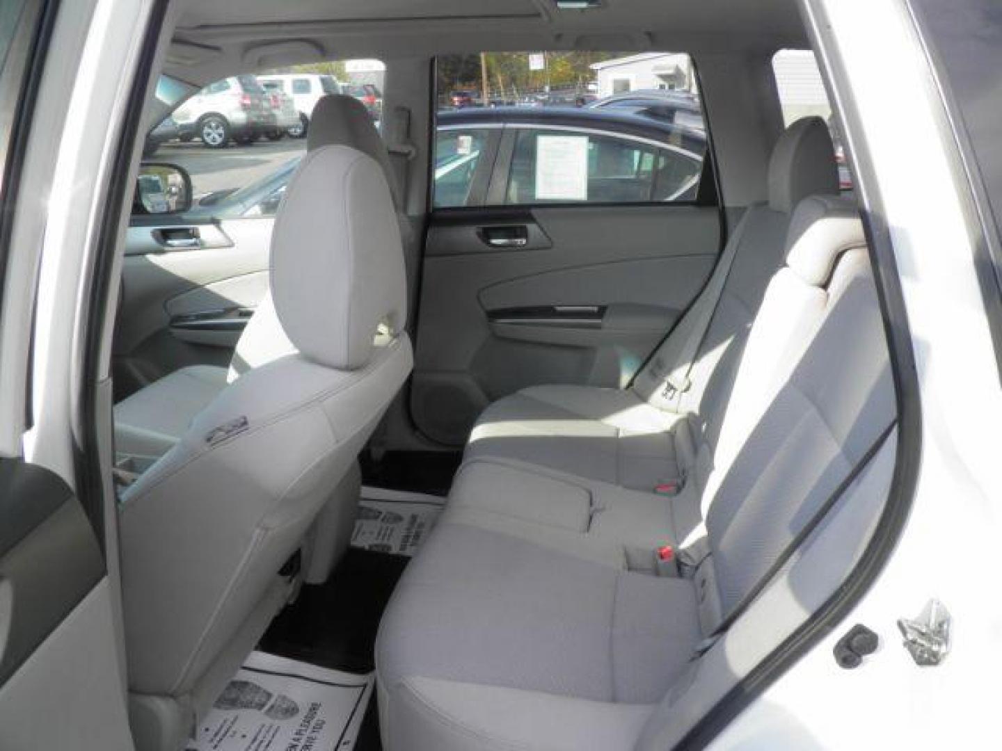 2013 White Subaru Forester 2.5X Premium (JF2SHADC5DH) with an 2.5L H4 engine, AT transmission, located at 15520 McMullen Hwy SW, Belair, MD, 21502, (301) 729-3700, 39.581375, -78.846451 - Photo#3