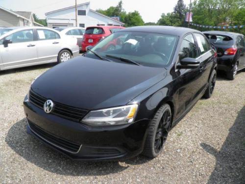 2013 VOLKSWAGEN JETTA PASSENGER CAR