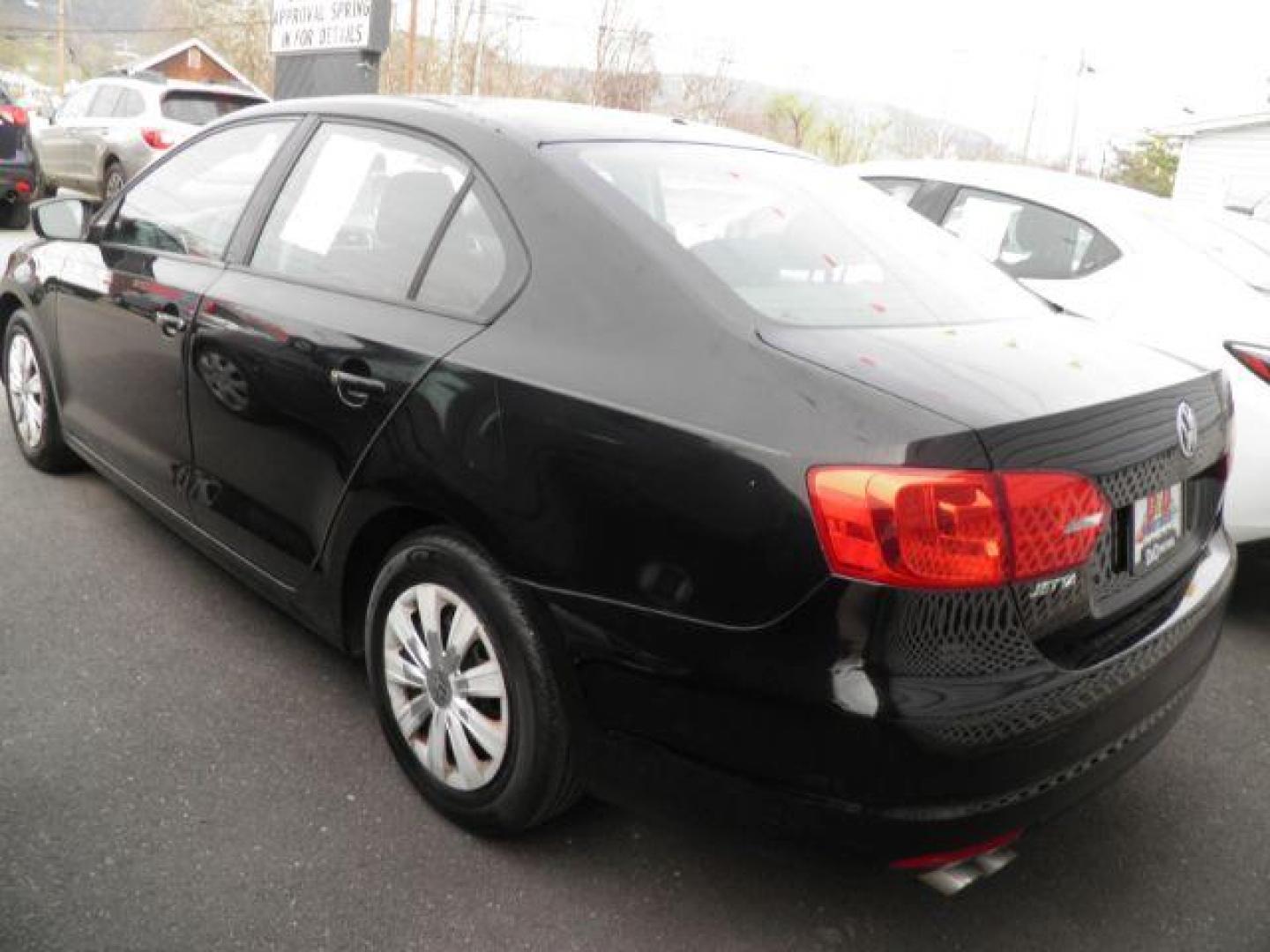 2013 BLACK Volkswagen Jetta S (3VW2K7AJ4DM) with an 2.0L L4 engine, AT transmission, located at 15520 McMullen Hwy SW, Belair, MD, 21502, (301) 729-3700, 39.581375, -78.846451 - Photo#4