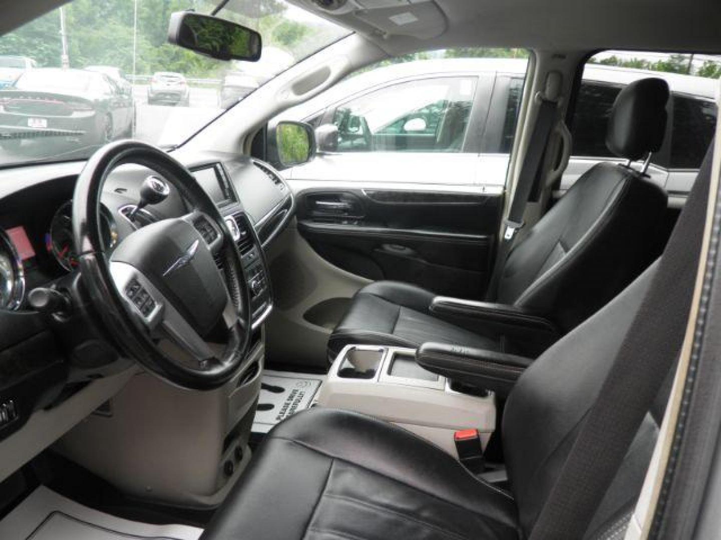 2014 Gray Chrysler Town and Country Touring (2C4RC1BG8ER) with an 3.6L V6 engine, AT transmission, located at 15520 McMullen Hwy SW, Belair, MD, 21502, (301) 729-3700, 39.581375, -78.846451 - Photo#1