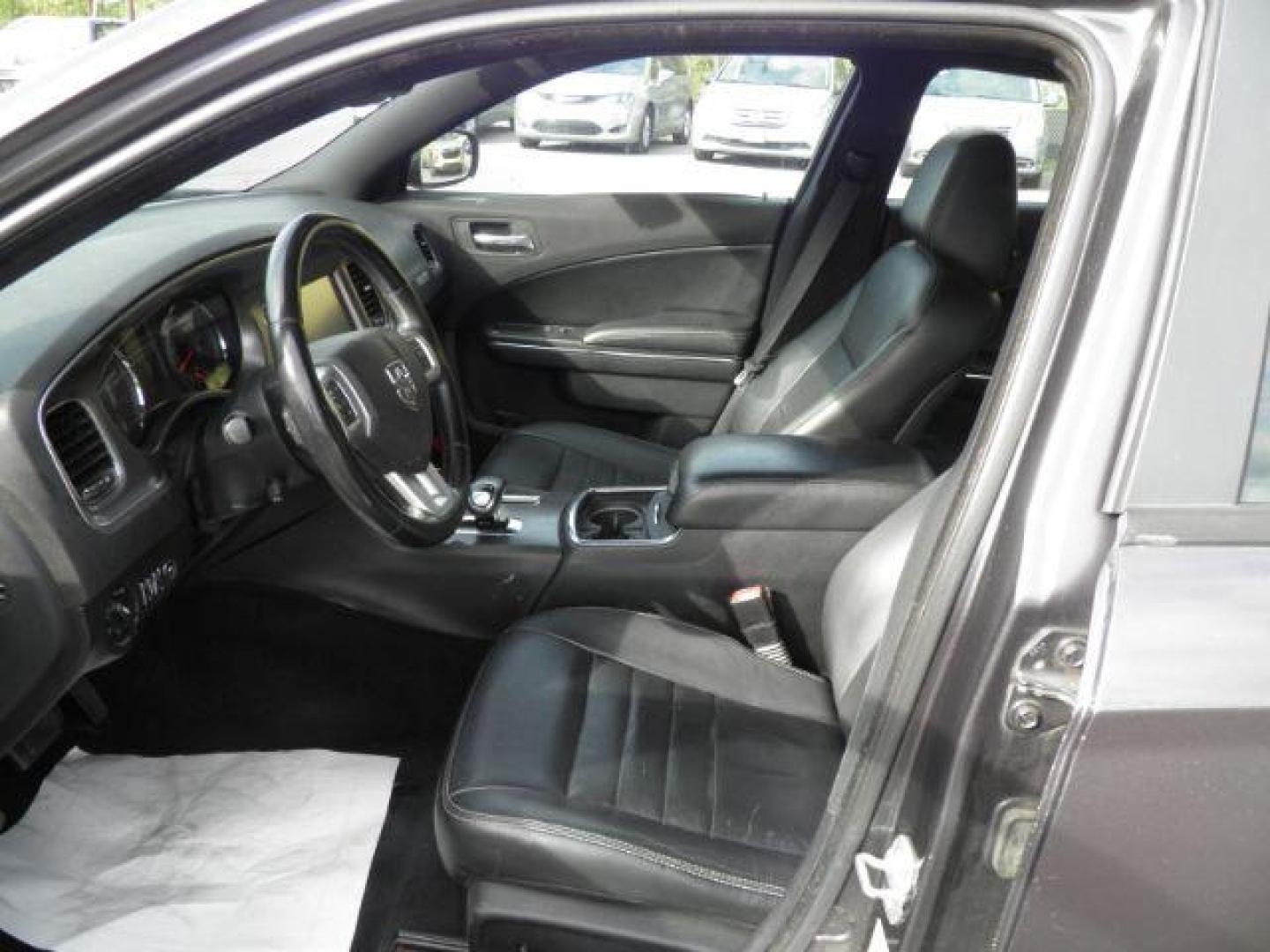 2014 Gray Dodge Charger SXT Plus (2C3CDXJG2EH) with an 3.6L V6 engine, AT transmission, located at 15520 McMullen Hwy SW, Belair, MD, 21502, (301) 729-3700, 39.581375, -78.846451 - Photo#1