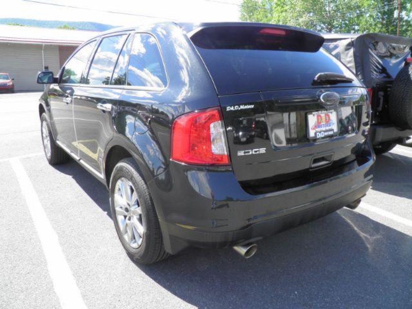2014 BLACK Ford Edge SEL AWD (2FMDK4JC9EB) with an 3.5L V6 engine, AT transmission, located at 15520 McMullen Hwy SW, Belair, MD, 21502, (301) 729-3700, 39.581375, -78.846451- Photo#5