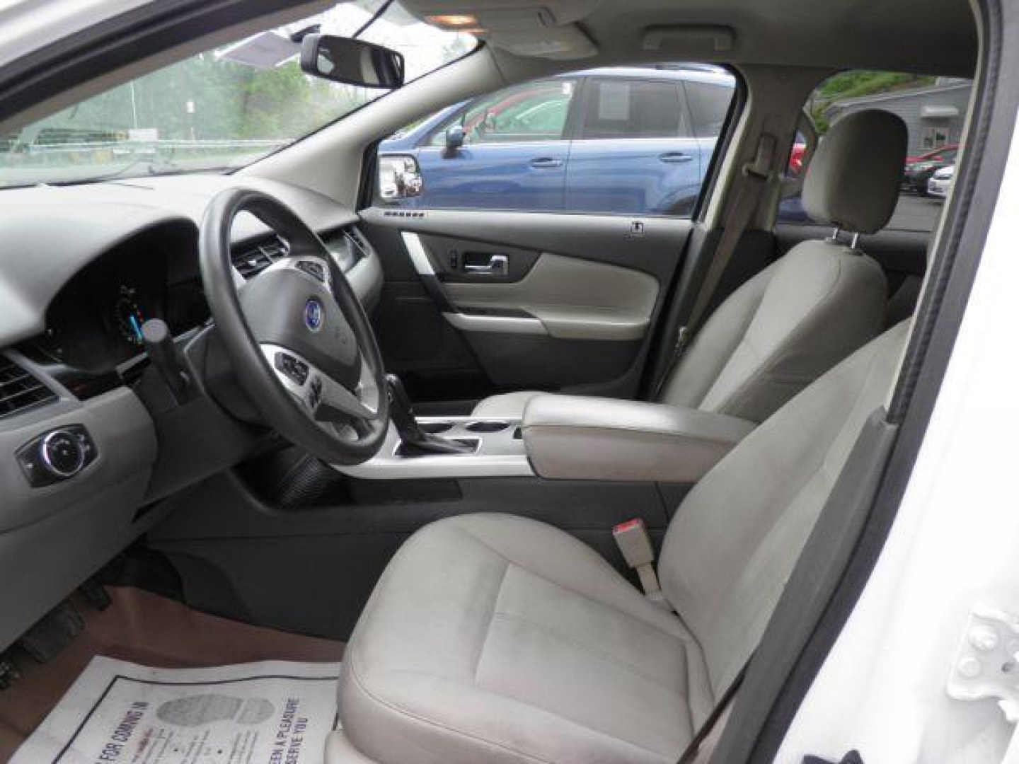 2014 WHITE Ford Edge SE (2FMDK3GC7EB) with an 3.5L V6 engine, AT transmission, located at 15520 McMullen Hwy SW, Belair, MD, 21502, (301) 729-3700, 39.581375, -78.846451- Photo#1