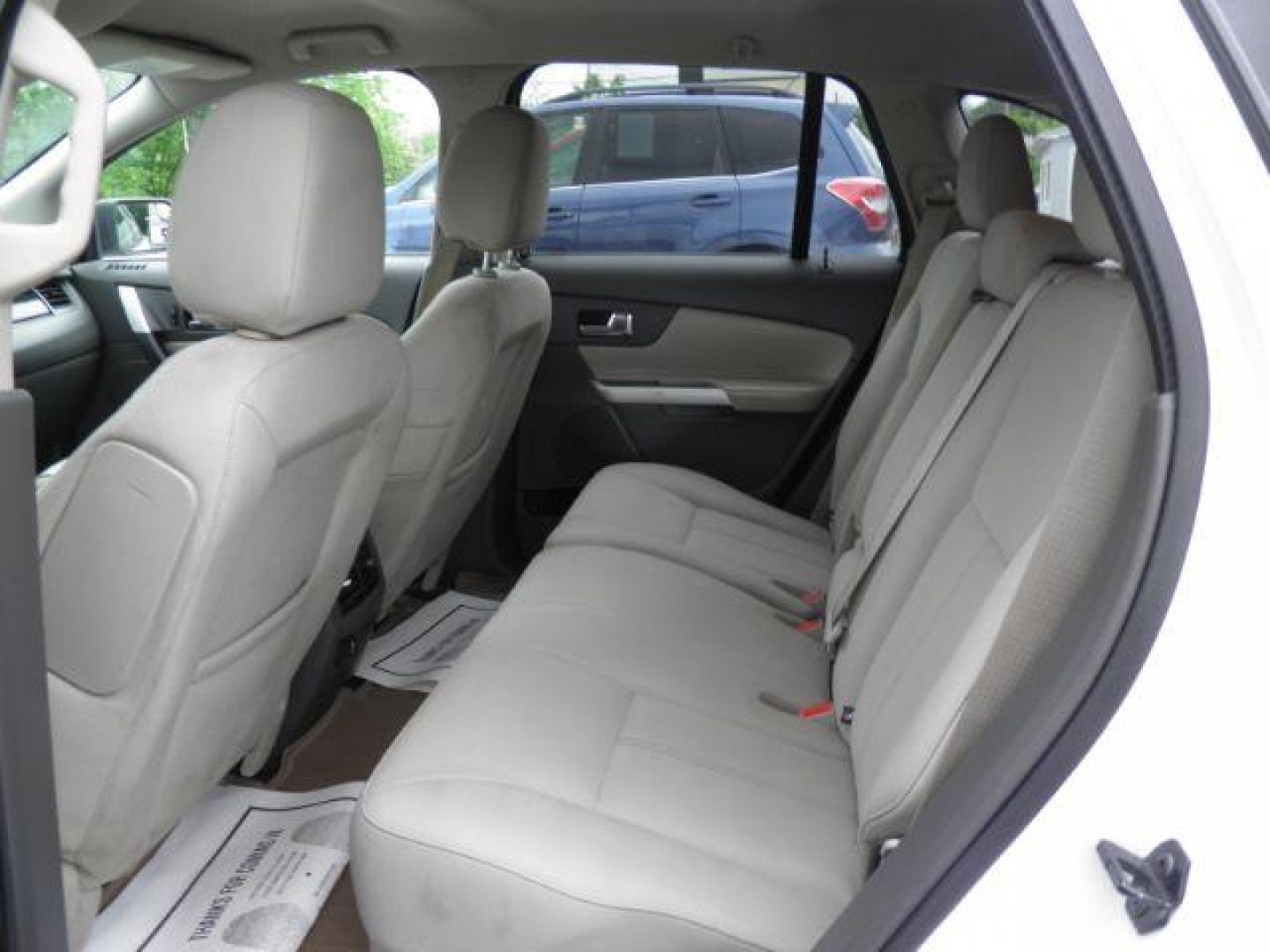 2014 WHITE Ford Edge SE (2FMDK3GC7EB) with an 3.5L V6 engine, AT transmission, located at 15520 McMullen Hwy SW, Belair, MD, 21502, (301) 729-3700, 39.581375, -78.846451- Photo#3