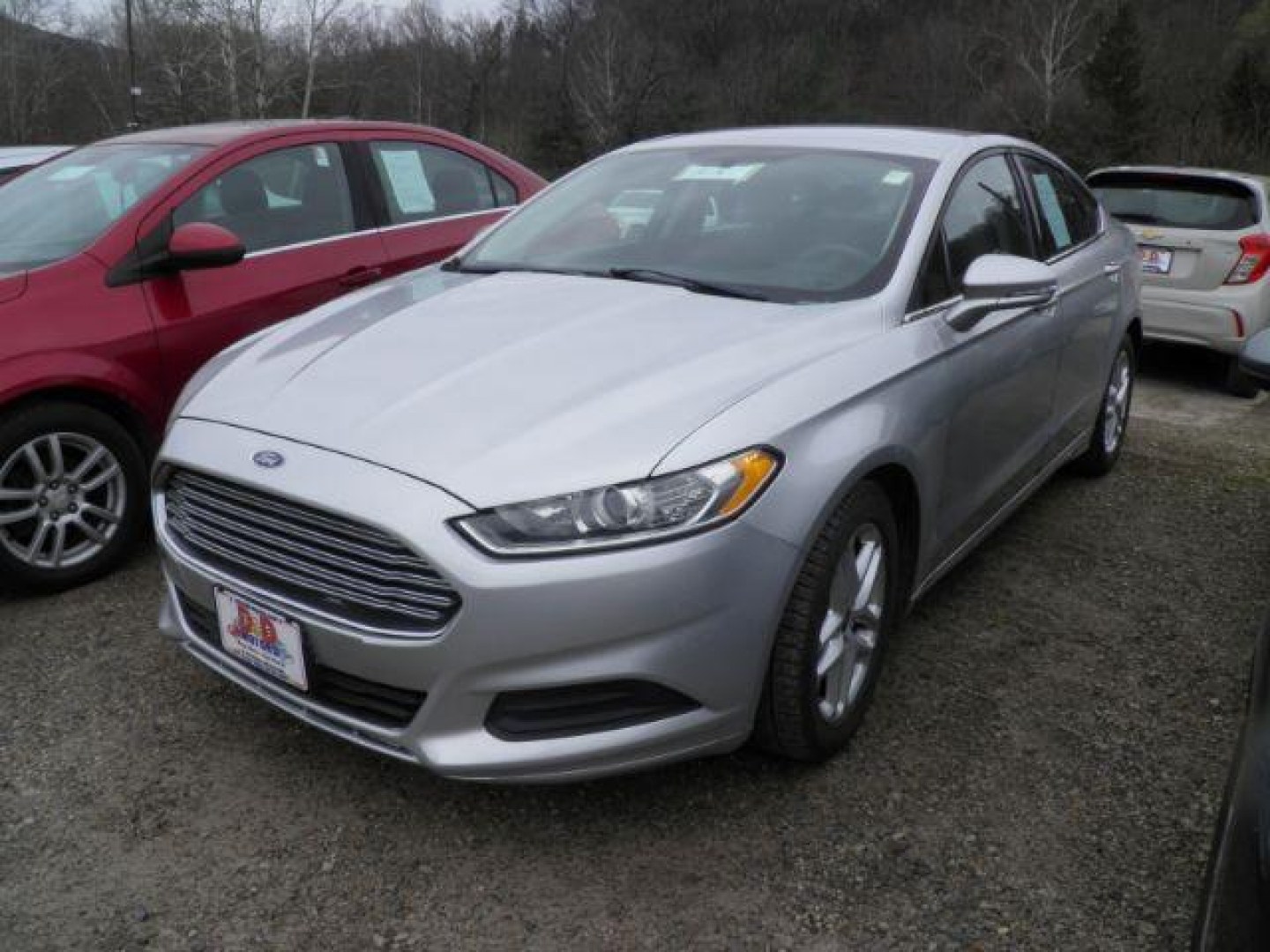 2014 SILVER Ford Fusion SE (3FA6P0H73ER) with an 2.5 L4 engine, AT transmission, located at 19521 New George's Creek Rd SW, Barton, MD, 21521, (301) 463-2404, 39.524323, -79.017906 - Photo#0