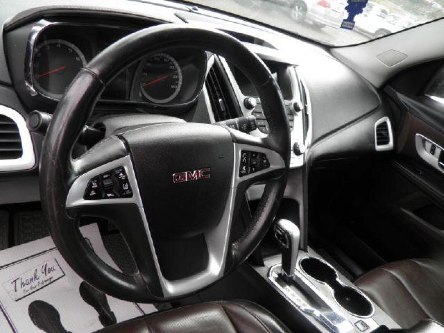 2014 Gray GMC Terrain SLE-2 (2GKFLWEKXE6) with an 3.6l V6 engine, AT transmission, located at 19521 New George's Creek Rd SW, Barton, MD, 21521, (301) 463-2404, 39.524323, -79.017906 - Photo#2