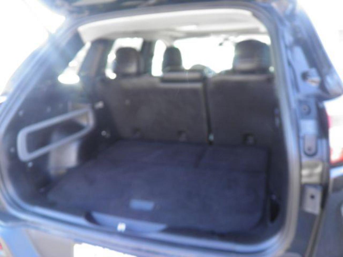 2014 BLACK Jeep Cherokee Limited 4WD (1C4PJMDS0EW) with an 3.2L V6 engine, AT transmission, located at 15520 McMullen Hwy SW, Belair, MD, 21502, (301) 729-3700, 39.581375, -78.846451 - Photo#3
