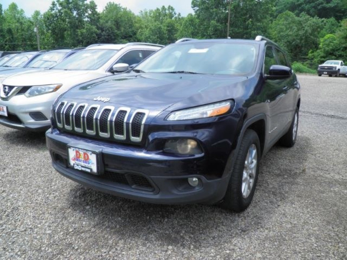 2014 BLUE Jeep Cherokee Latitude (1C4PJMCB3EW) with an 2.4L L4 engine, AT transmission, located at 19521 New George's Creek Rd SW, Barton, MD, 21521, (301) 463-2404, 39.524323, -79.017906- Photo#0