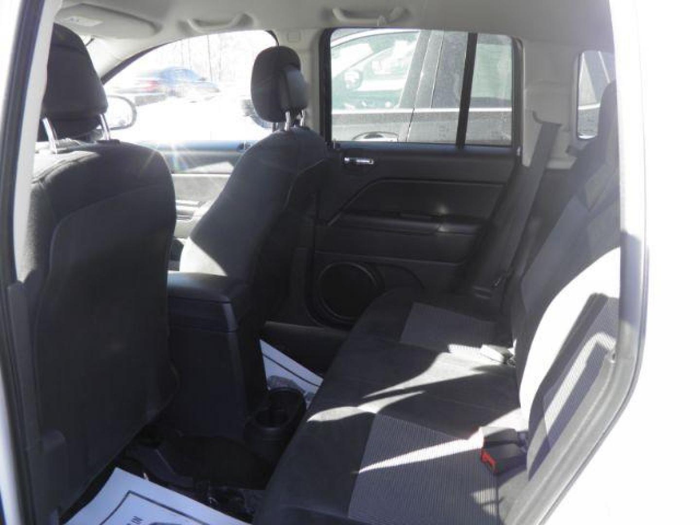 2014 WHITE Jeep Compass Sport (1C4NJDBB8ED) with an 2.4L L4 engine, AT transmission, located at 15520 McMullen Hwy SW, Belair, MD, 21502, (301) 729-3700, 39.581375, -78.846451 - Photo#3