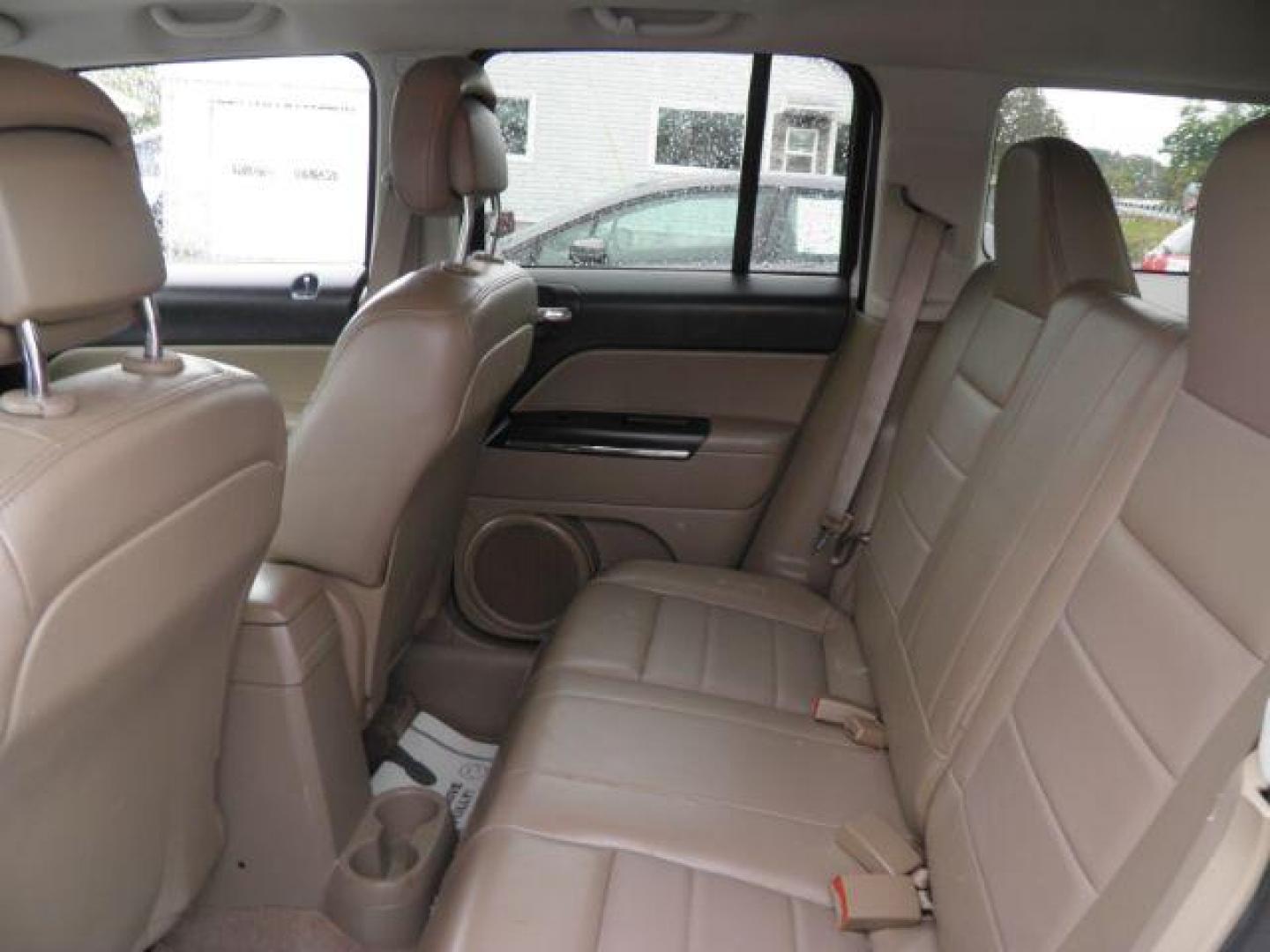 2014 WHITE Jeep Patriot Limited 4WD (1C4NJRCB2ED) with an 2.4L L4 engine, AT transmission, located at 19521 New George's Creek Rd SW, Barton, MD, 21521, (301) 463-2404, 39.524323, -79.017906 - Photo#3