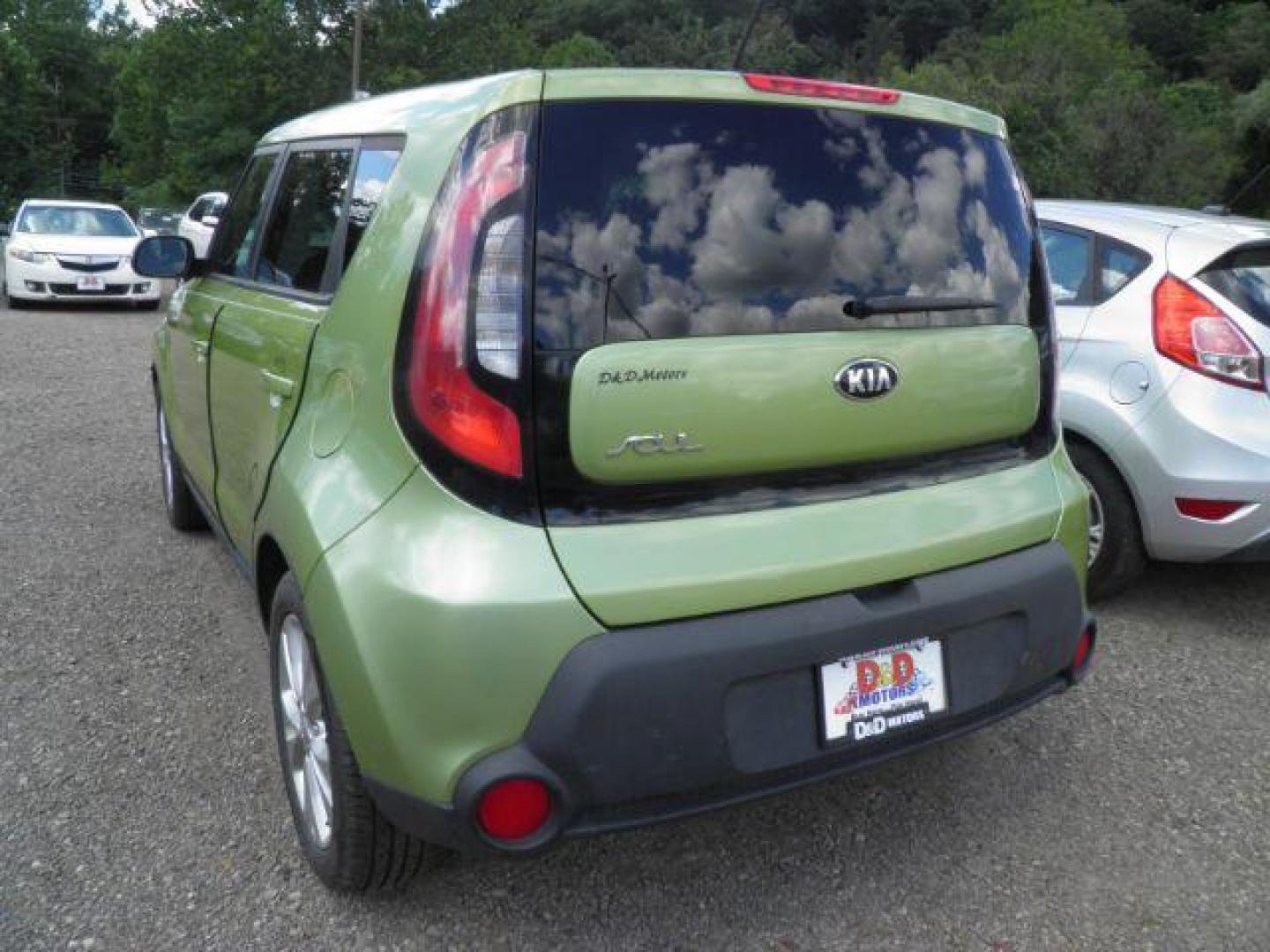 2014 Green Kia Soul + (KNDJP3A58E7) with an 2.0L I4 engine, AT transmission, located at 19521 New George's Creek Rd SW, Barton, MD, 21521, (301) 463-2404, 39.524323, -79.017906 - Photo#5