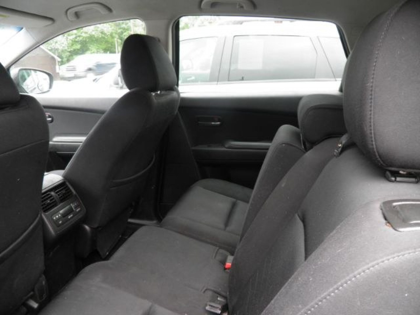 2014 Gray Mazda CX-9 Sport (JM3TB2BA1E0) with an 3.7L V6 engine, AT transmission, located at 15520 McMullen Hwy SW, Belair, MD, 21502, (301) 729-3700, 39.581375, -78.846451- Photo#3