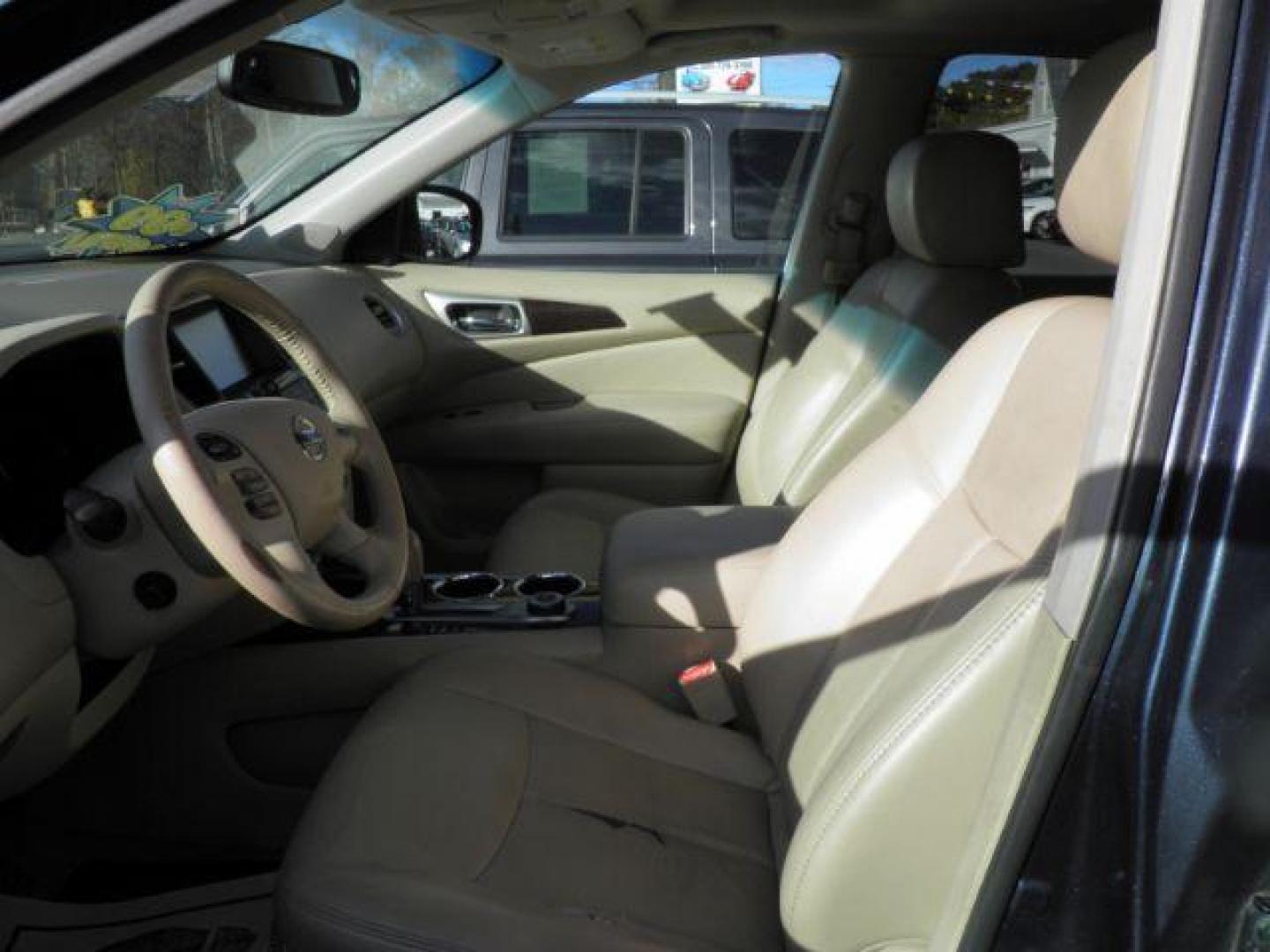 2014 Blue Nissan Pathfinder Platinum 4WD (5N1AR2MM6EC) with an 3.5L V6 engine, AT transmission, located at 15520 McMullen Hwy SW, Belair, MD, 21502, (301) 729-3700, 39.581375, -78.846451 - Photo#1