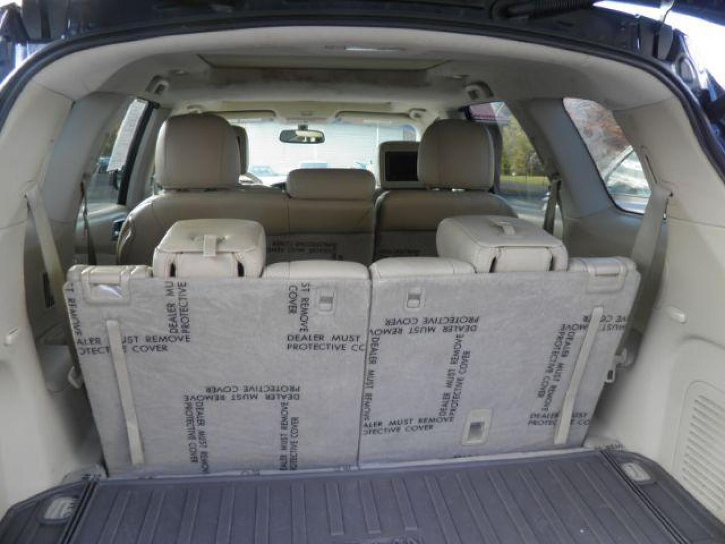 2014 Blue Nissan Pathfinder Platinum 4WD (5N1AR2MM6EC) with an 3.5L V6 engine, AT transmission, located at 15520 McMullen Hwy SW, Belair, MD, 21502, (301) 729-3700, 39.581375, -78.846451 - Photo#5