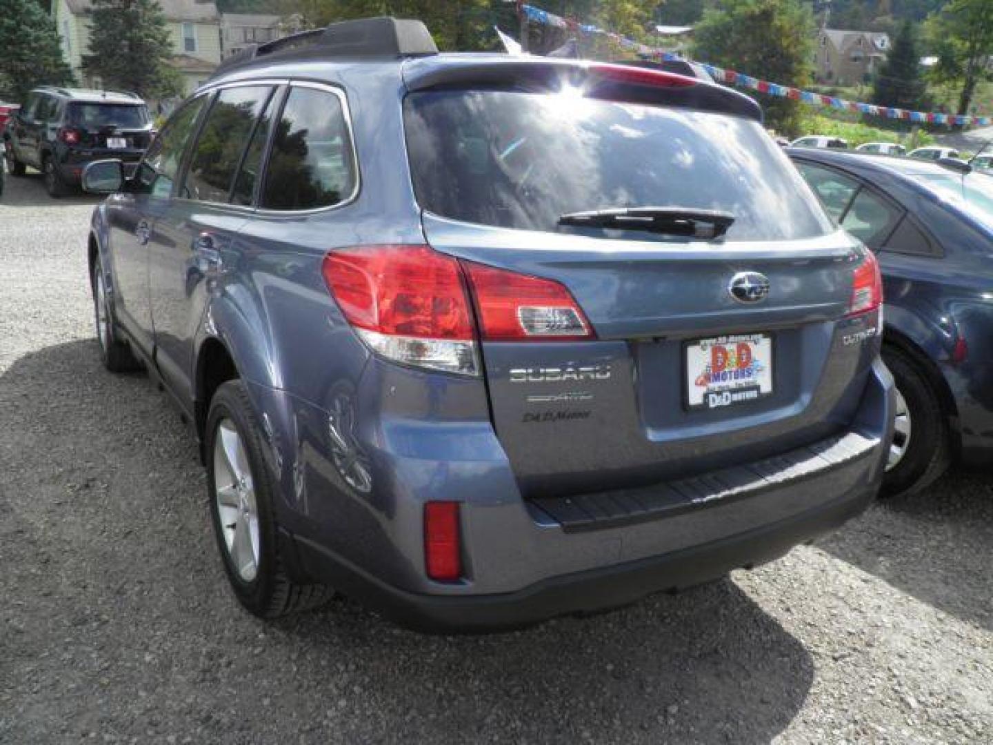 2014 BLUE Subaru Outback 2.5i Limited (4S4BRCLC9E3) with an 2.5l H4 engine, CVT transmission, located at 19521 New George's Creek Rd SW, Barton, MD, 21521, (301) 463-2404, 39.524323, -79.017906 - Photo#5