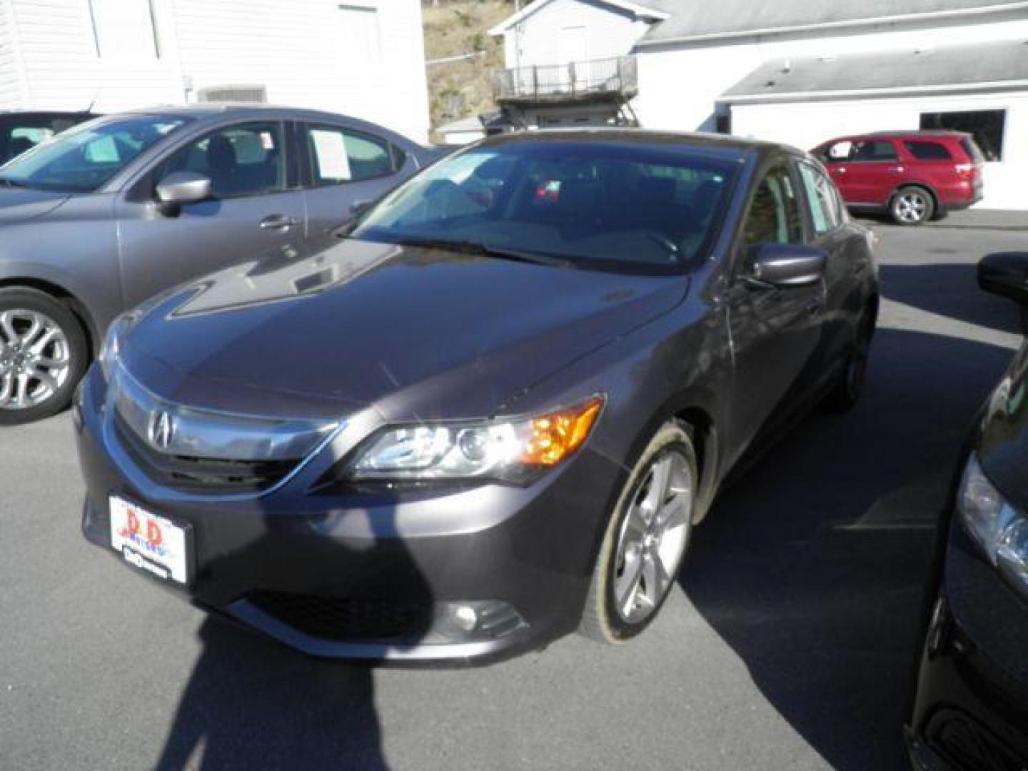 2015 GRAY ACURA ILX 5-Spd AT w/ Premium Package (19VDE1F58FE) with an 2.0L L4 engine, AT transmission, located at 15520 McMullen Hwy SW, Belair, MD, 21502, (301) 729-3700, 39.581375, -78.846451 - Photo#0