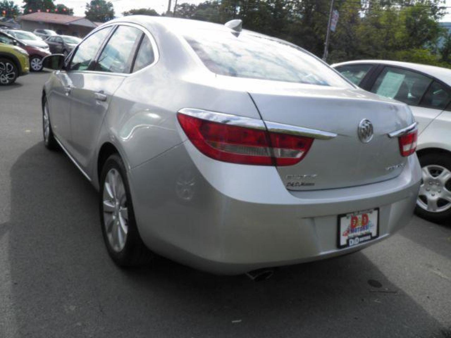 2015 Silver Buick Verano BASE (1G4PP5SK2F4) with an 3.6L V6 engine, AT transmission, located at 15520 McMullen Hwy SW, Belair, MD, 21502, (301) 729-3700, 39.581375, -78.846451 - Photo#4