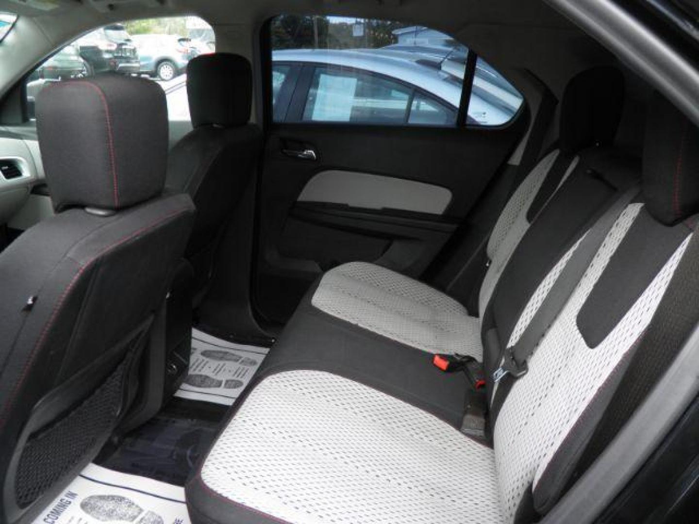 2015 Black Chevrolet Equinox LS AWD (2GNFLEEK7F6) with an 2.4L I4 engine, AT transmission, located at 19521 New George's Creek Rd SW, Barton, MD, 21521, (301) 463-2404, 39.524323, -79.017906 - Photo#3