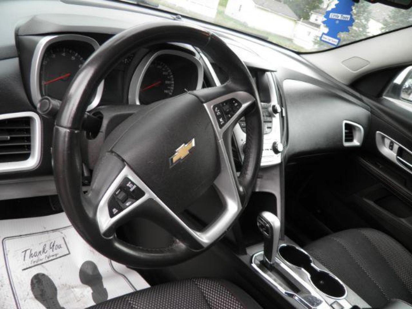 2015 White Chevrolet Equinox 1LT (2GNFLFEK3F6) with an 3.6L V6 engine, AT transmission, located at 15520 McMullen Hwy SW, Belair, MD, 21502, (301) 729-3700, 39.581375, -78.846451 - Photo#2