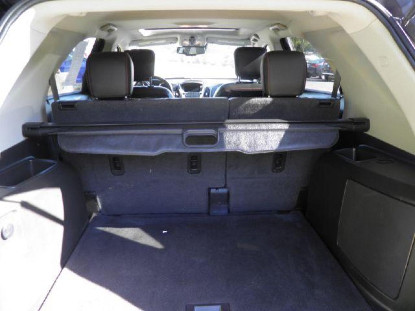 2015 Gray Chevrolet Equinox LTZ (2GNFLHE34F6) with an 2.4L L4 engine, located at 15520 McMullen Hwy SW, Belair, MD, 21502, (301) 729-3700, 39.581375, -78.846451 - Photo#4