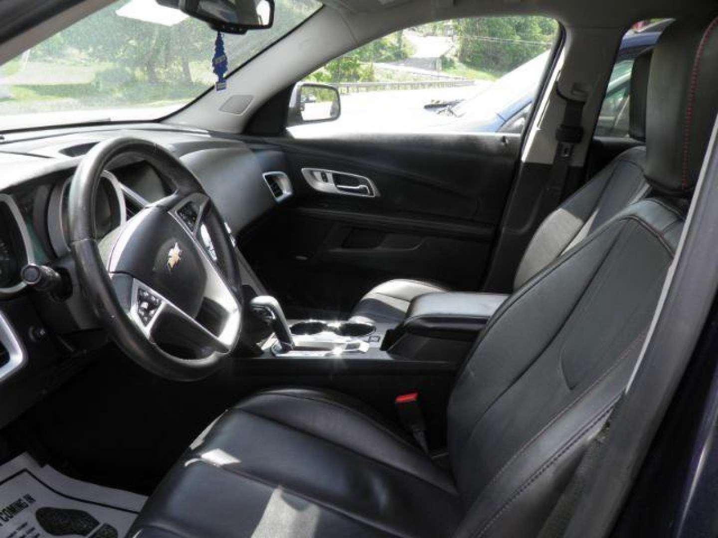 2015 BLUE Chevrolet Equinox LTZ (2GNFLHEK6F6) with an 3.6L V6 engine, AT transmission, located at 15520 McMullen Hwy SW, Belair, MD, 21502, (301) 729-3700, 39.581375, -78.846451 - Photo#1
